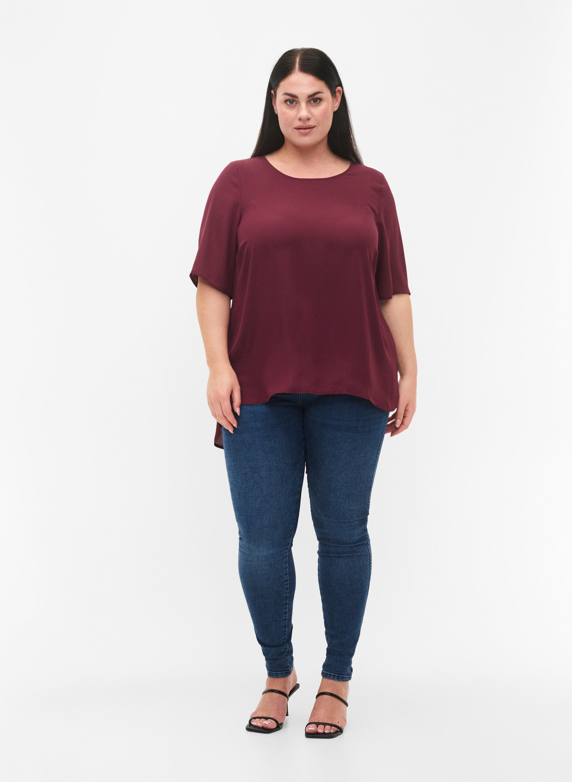 Zizzi Blouse avec d&eacute;tail en croix sur le dos, Port Royal, Model image number 2