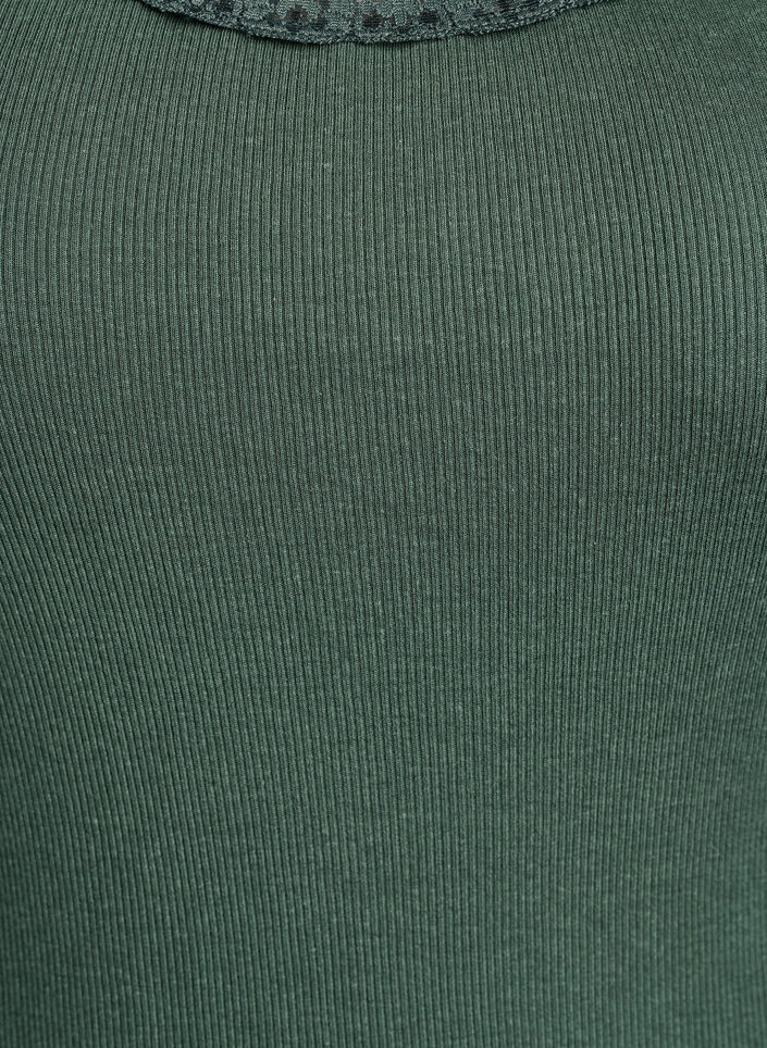 Haut avec bordure en dentelle, Vert fonc&eacute;, Packshot image number 2