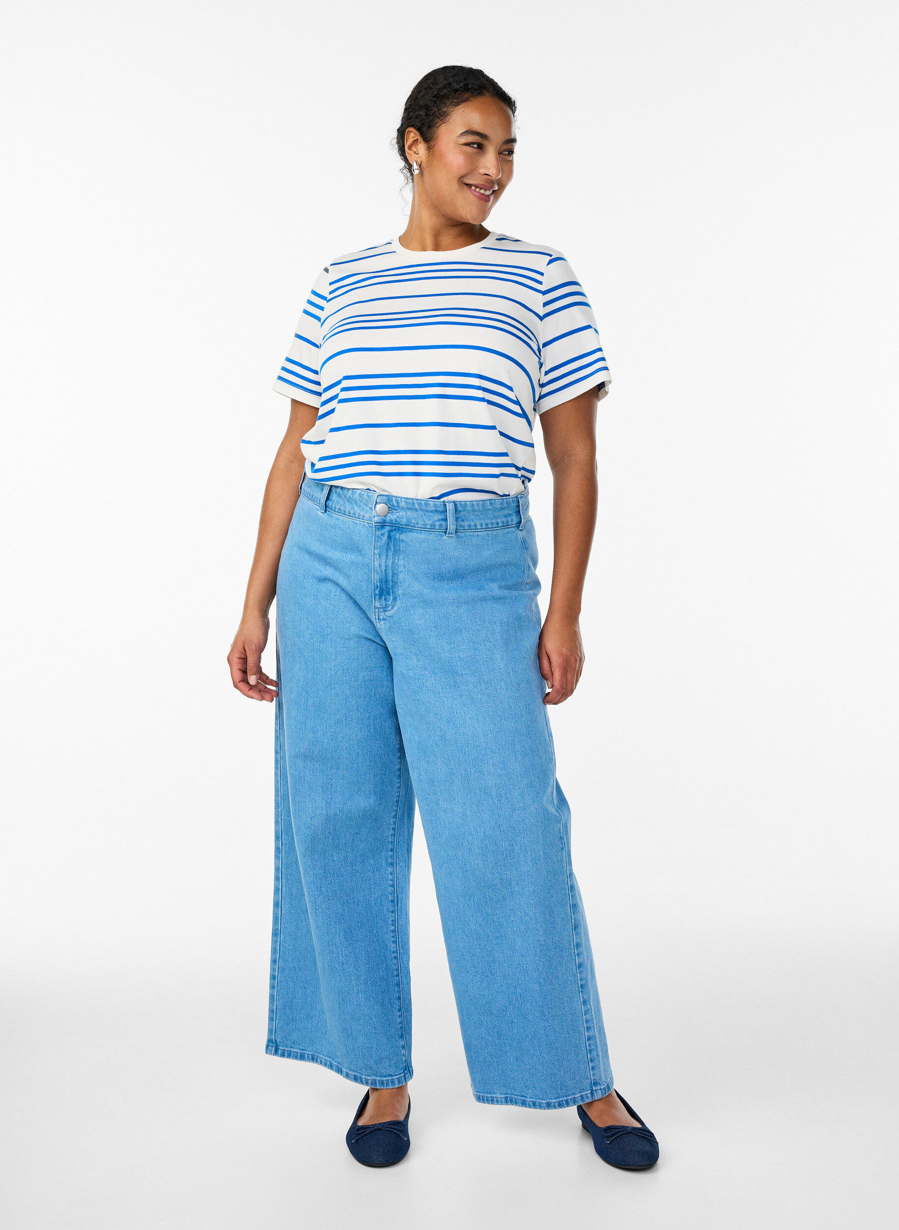 Zizzi T-shirt &agrave; rayures en coton, Blanc, Model image number 1