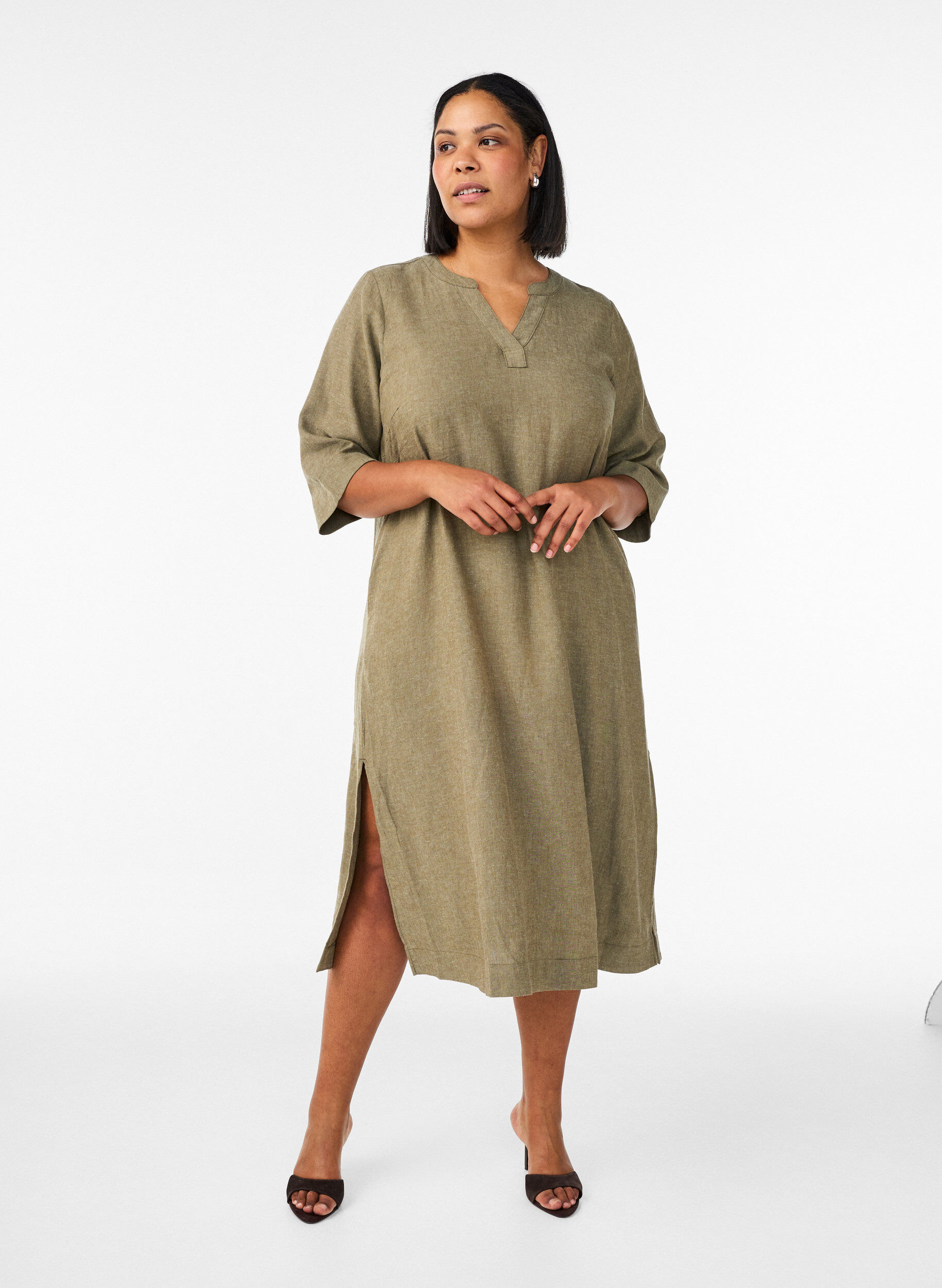 ZizziRobe midi en lin et viscose avec manches mi-longues, Vert, Model image number 1