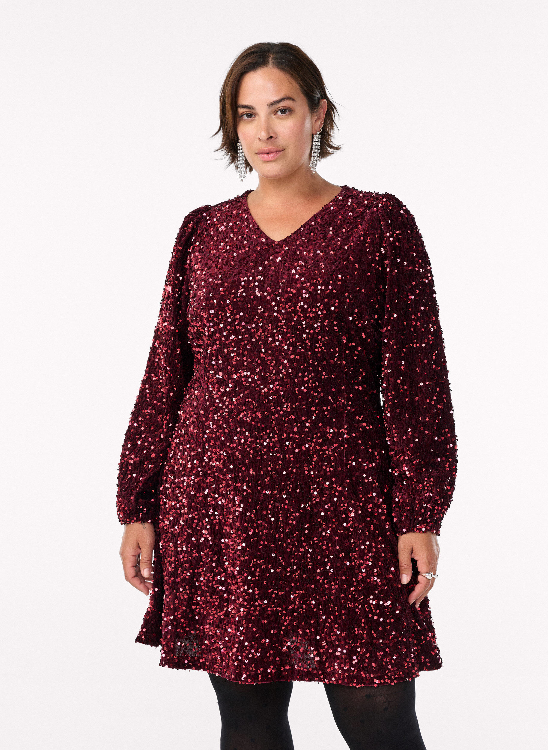 ZizziRobe courte &eacute;vas&eacute;e &agrave; sequins, Rouge, Model image number 0