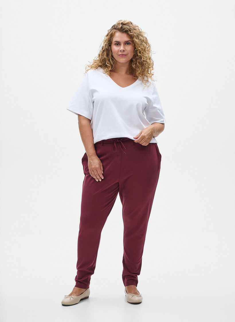 Pantalon Maddison, Bordeaux fonc&eacute;, Model image number 0