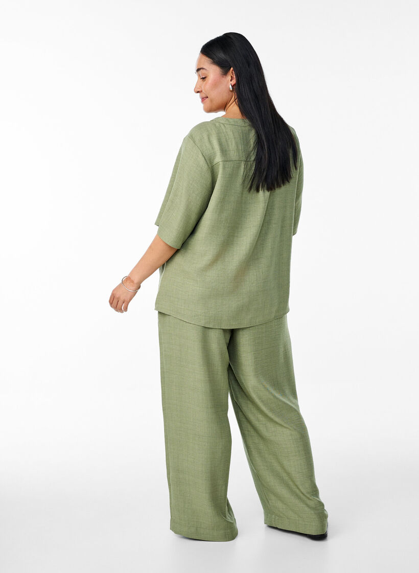 Pantalon ample avec ceinture élastique et poches, Vert, Model image number 1