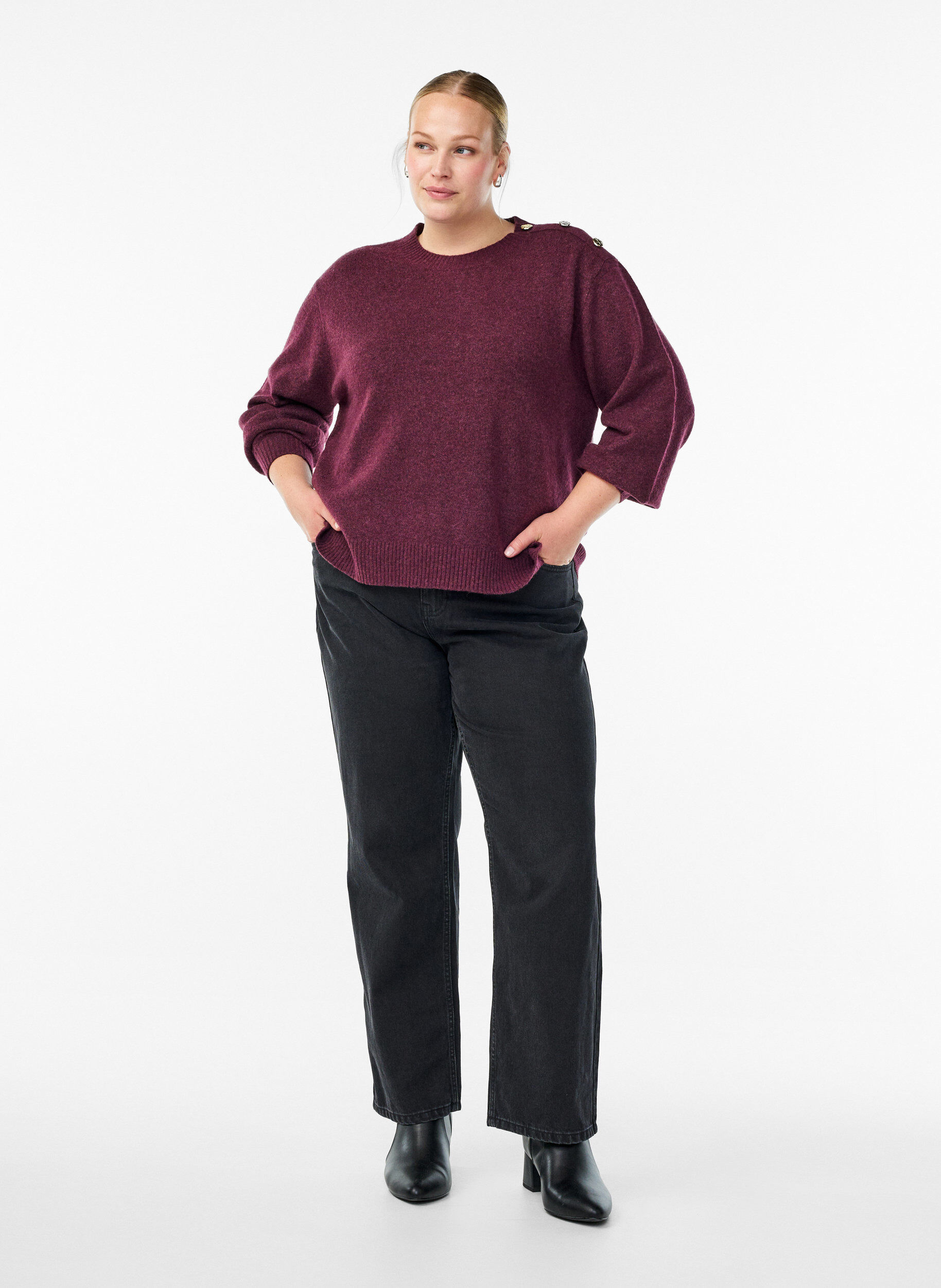 Zizzi Chemisier en maille avec boutons d&eacute;coratifs, Bordeaux fonc&eacute;, Model image number 1