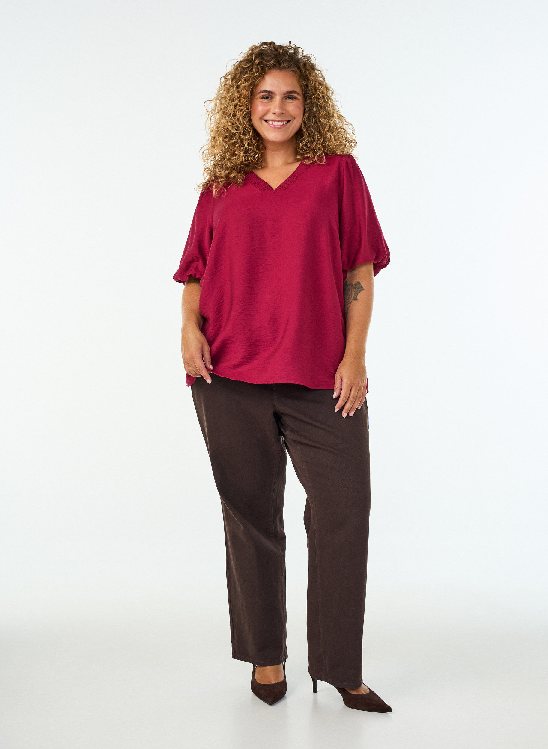 ZizziBlouse avec manches ballon et col en V, Bordeaux, Model image number 1