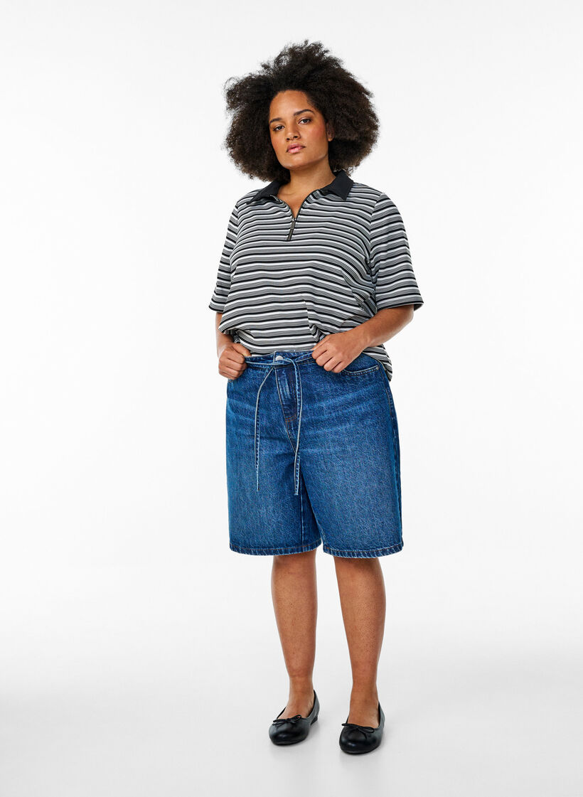 Polo rayé à manches courtes et fermeture éclair, Noir, Model image number 1