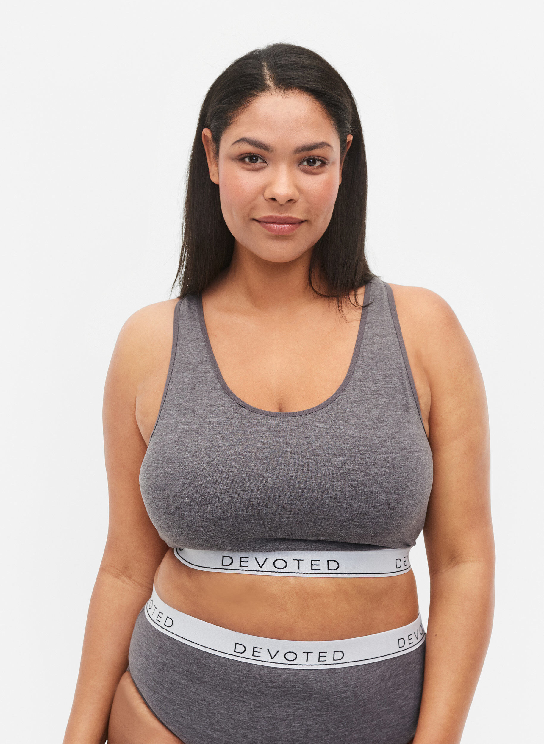 Zizzi Soutien-gorge chin&eacute; &agrave; encolure ronde, Medium Grey Melange, Model image number 0