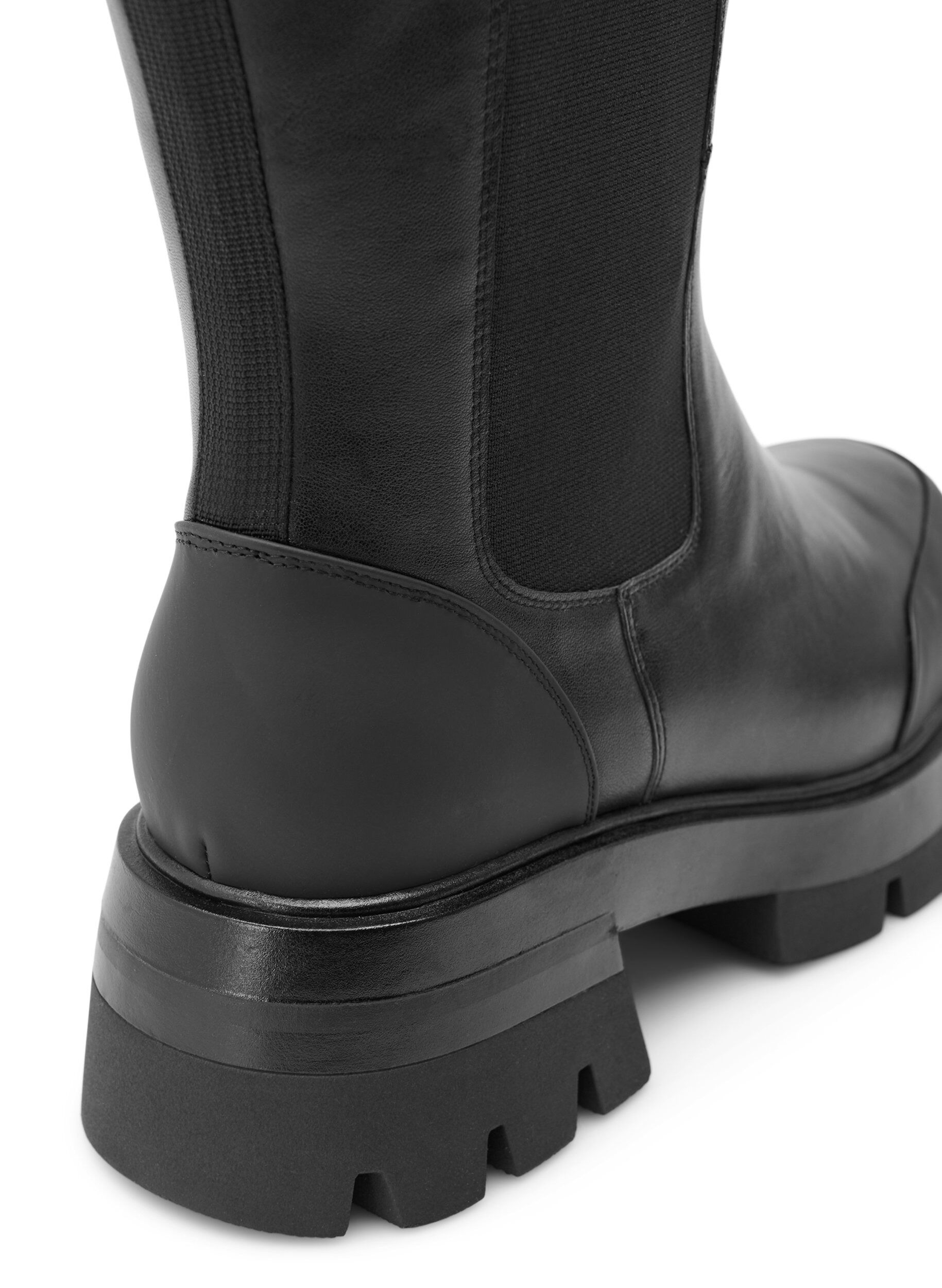 Zizzi Bottes en cuir large avec un long tige et &eacute;lastique, Black, Packshot image number 2