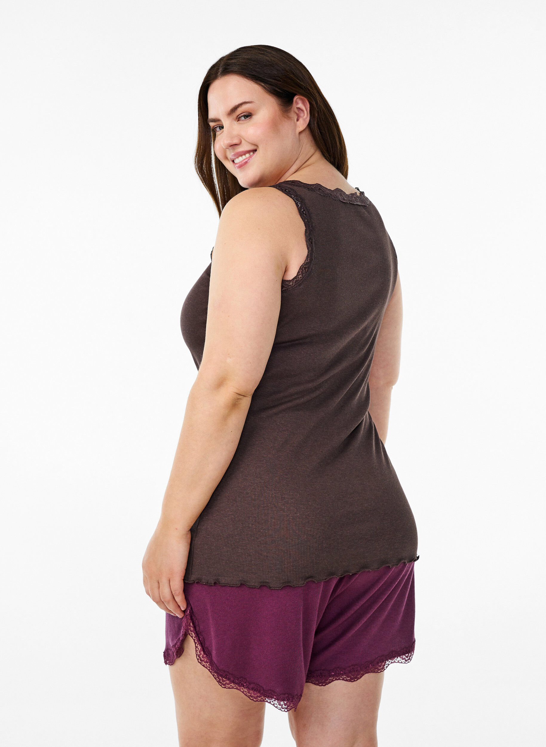 Zizzi Top avec finitions en dentelle, Marron, Model image number 2