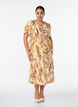 Robe midi en viscose &agrave; imprim&eacute; feuillage et taille smock&eacute;e, Jaune, Model image number 0
