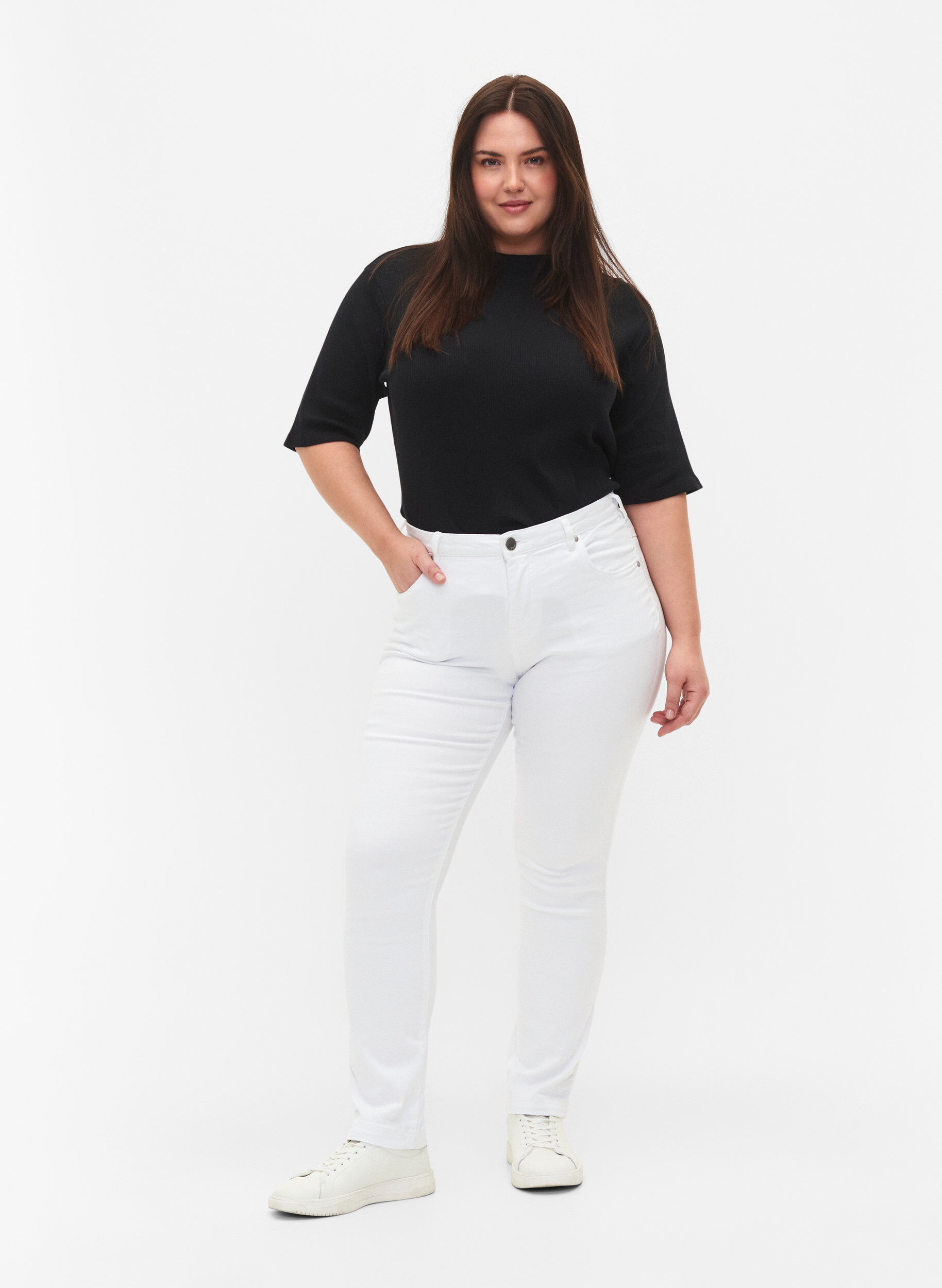 Zizzi Jeans Emily Slim fit &agrave; taille r&eacute;guli&egrave;re, Blanc, Model image number 0