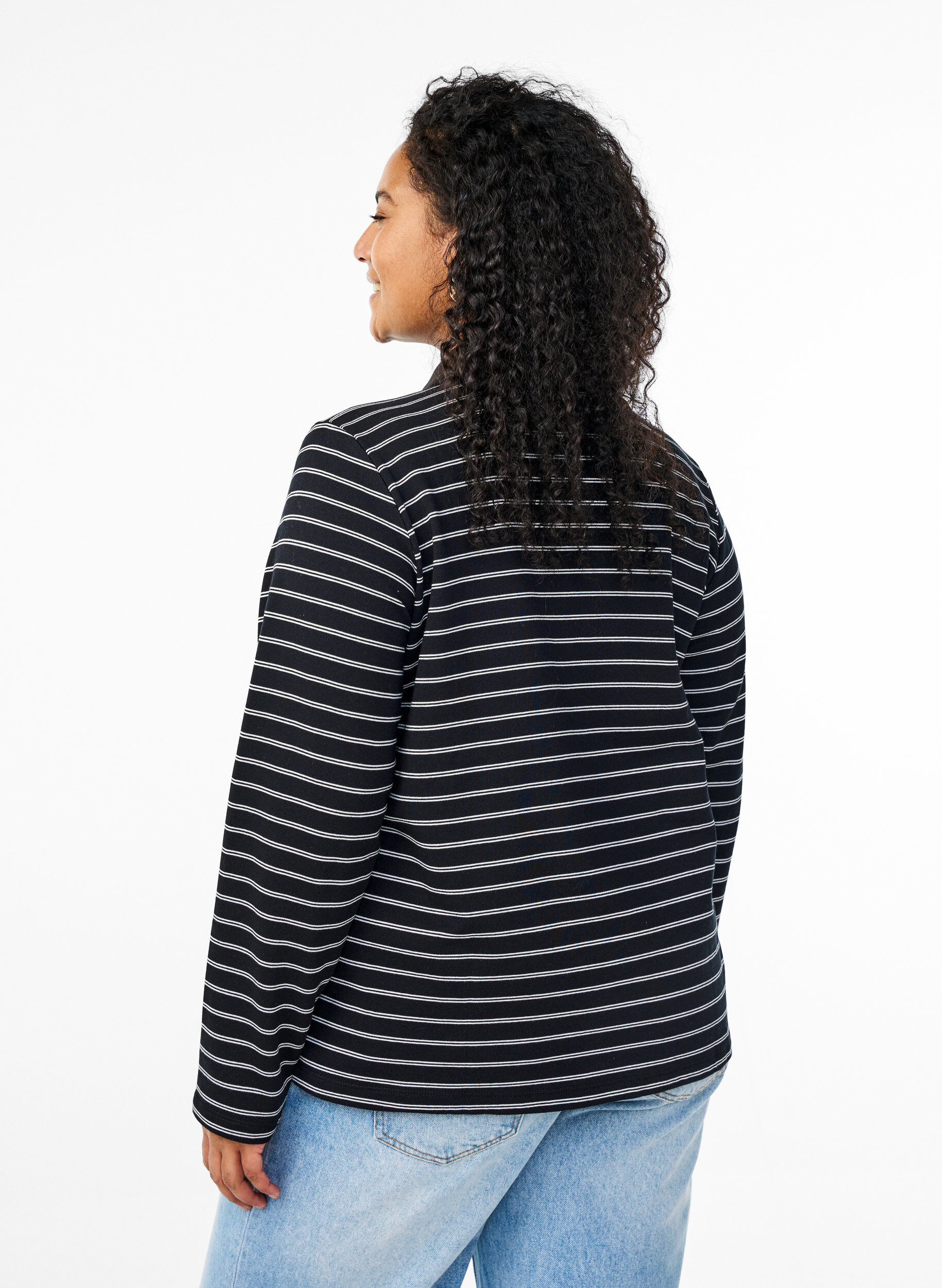 Zizzi Polo ray&eacute; avec fermeture &eacute;clair, Noir, Model image number 2