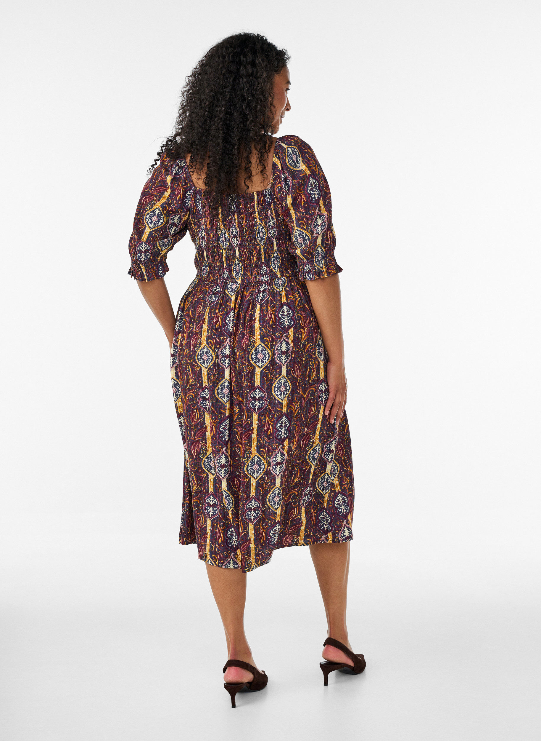 ZizziRobe d'&eacute;t&eacute; en viscose &agrave; imprim&eacute; paisley, Violet, Model image number 1