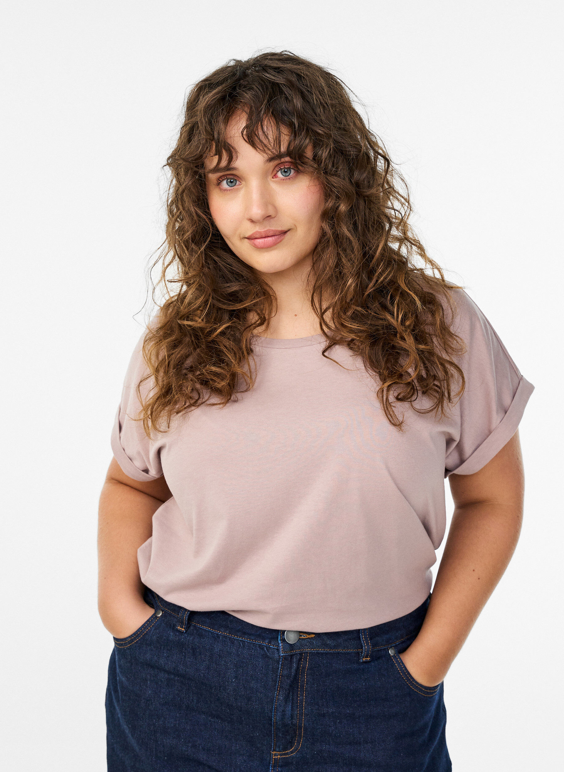 T-shirt &agrave; manches courtes en m&eacute;lange de coton, Rose poudr&eacute;e, Model