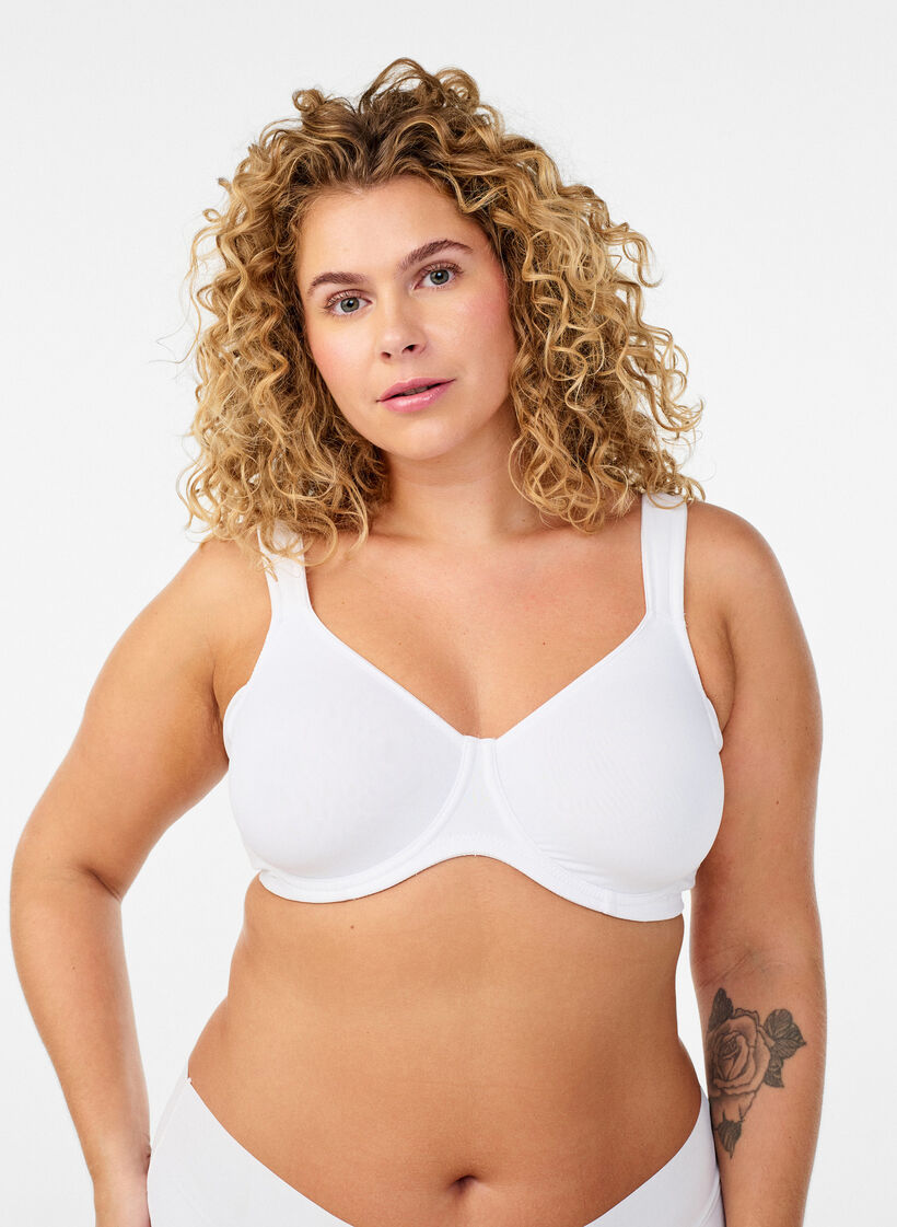 Soutien-gorge confort avec armatures et bonnets moul&eacute;s, Blanc, Model image number 0
