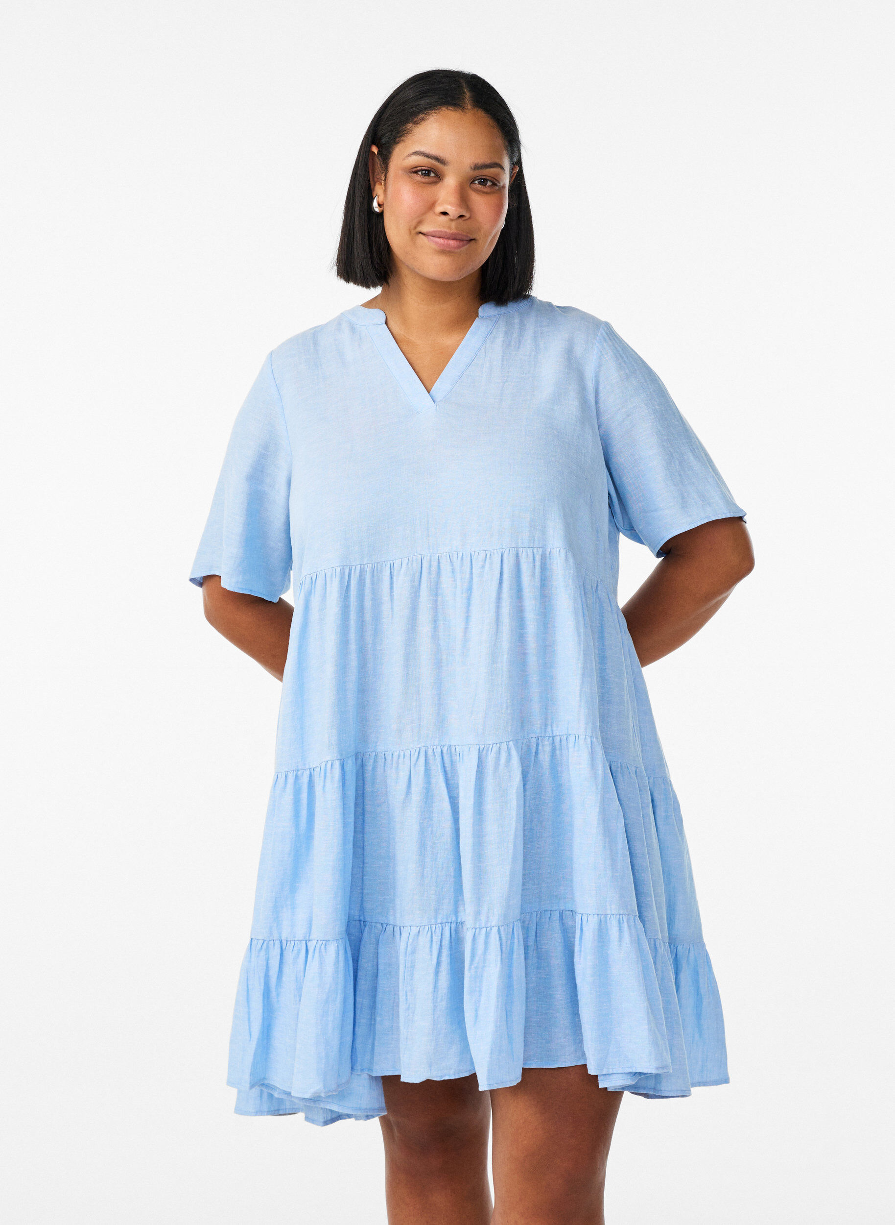 Robe A-line longueur genou en lin et viscose, Bleu Clair, Model
