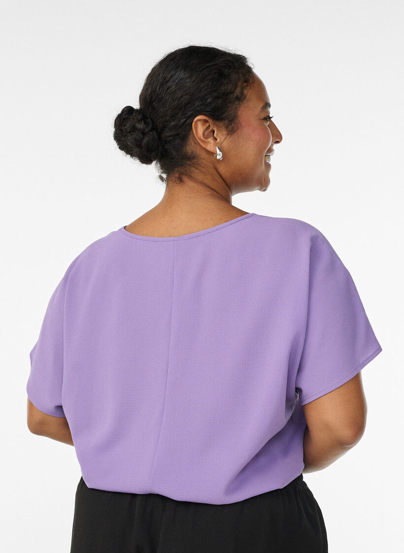 Blouse à manches courtes et encolure ronde, Mauve, Model image number 2