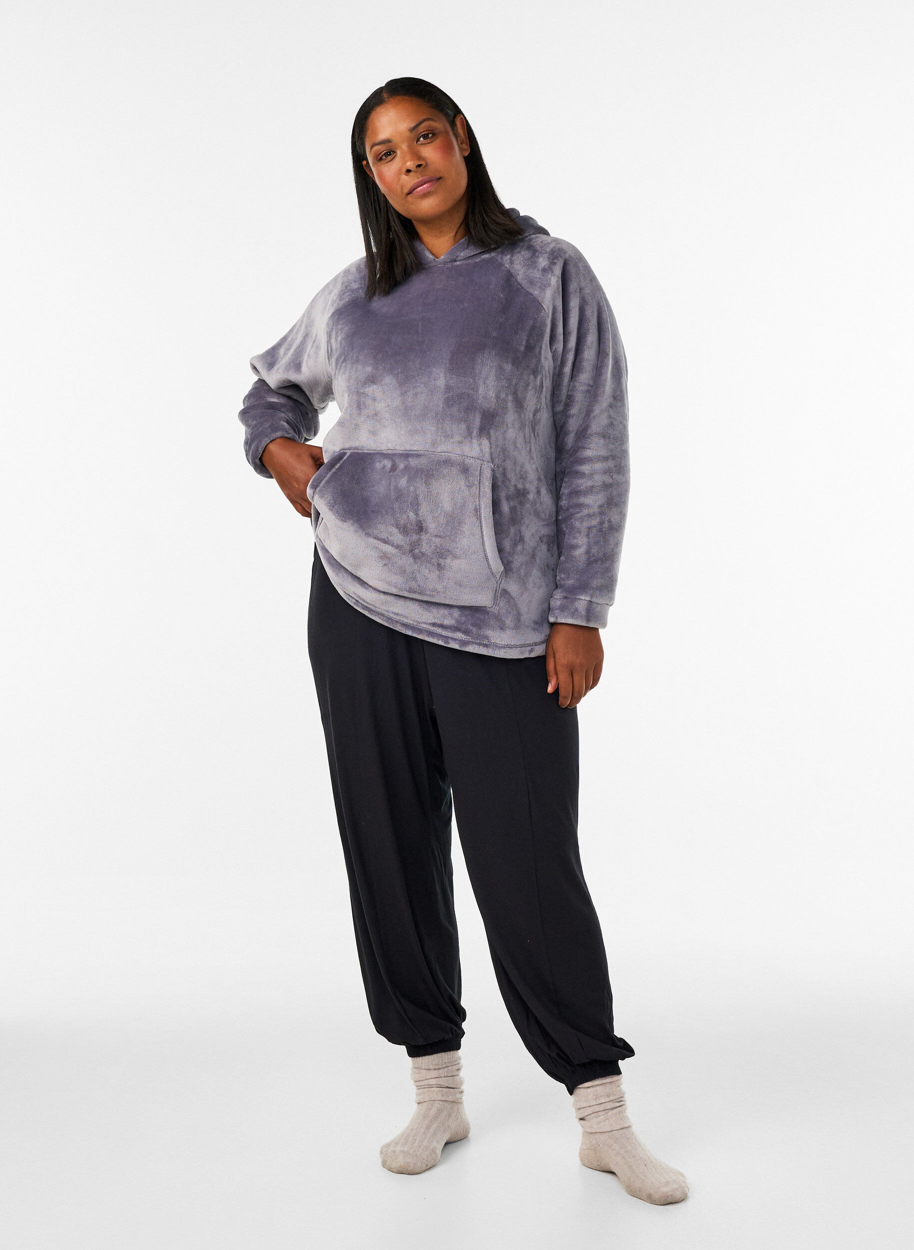 ZizziSweat &agrave; capuche en velours avec poche kangourou, Gris, Model image number 1