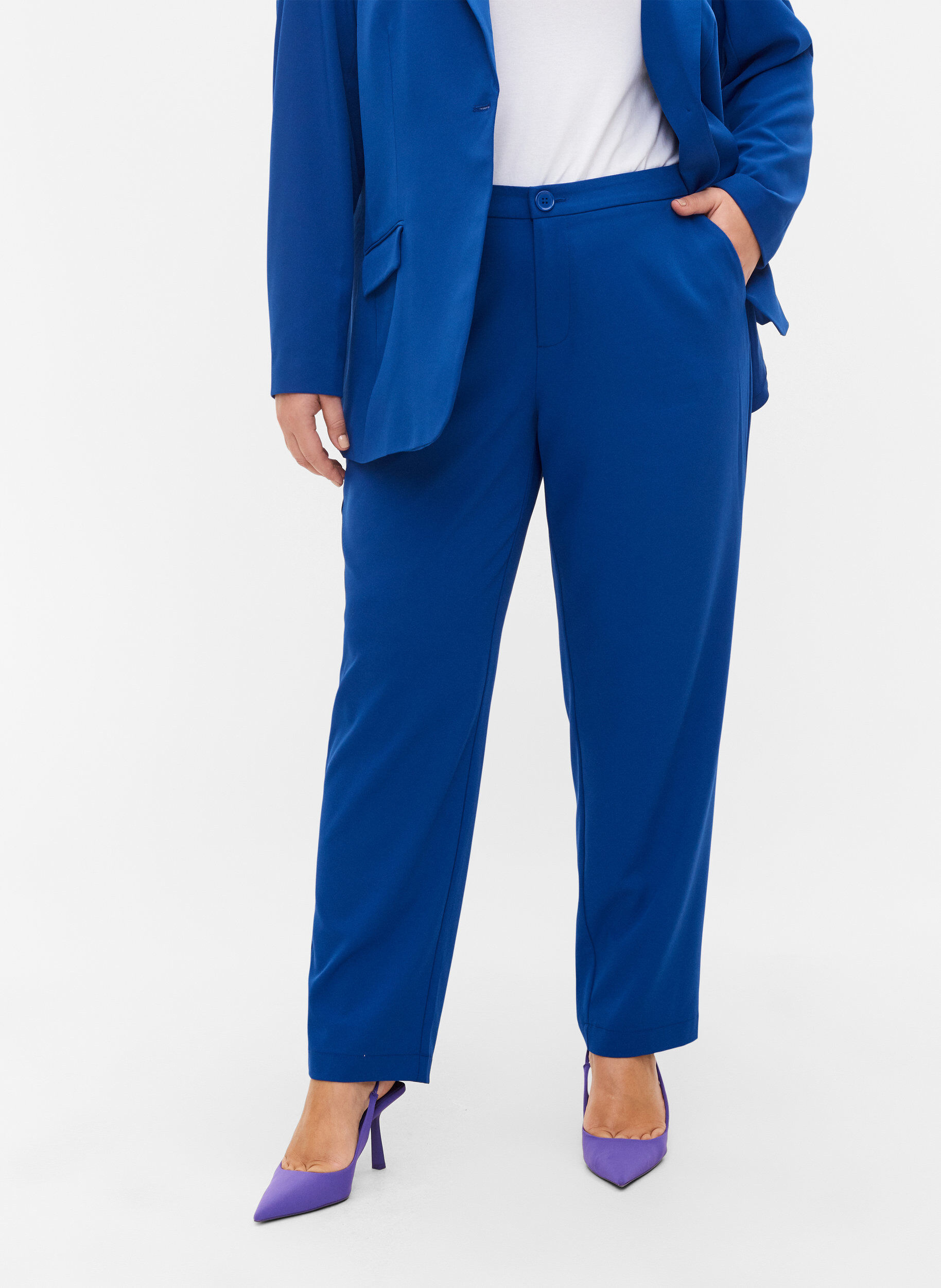 Zizzi Pantalon classique avec poches, Bleu, Model image number 2
