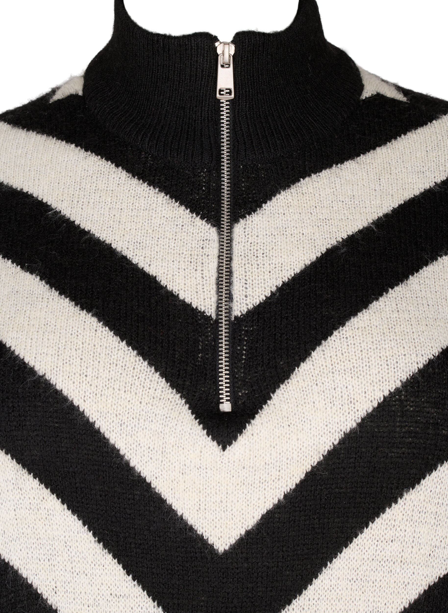 Zizzi Pull en tricot &agrave; col montant avec fermeture &eacute;clair, Black Birch Stripe, Packshot image number 2