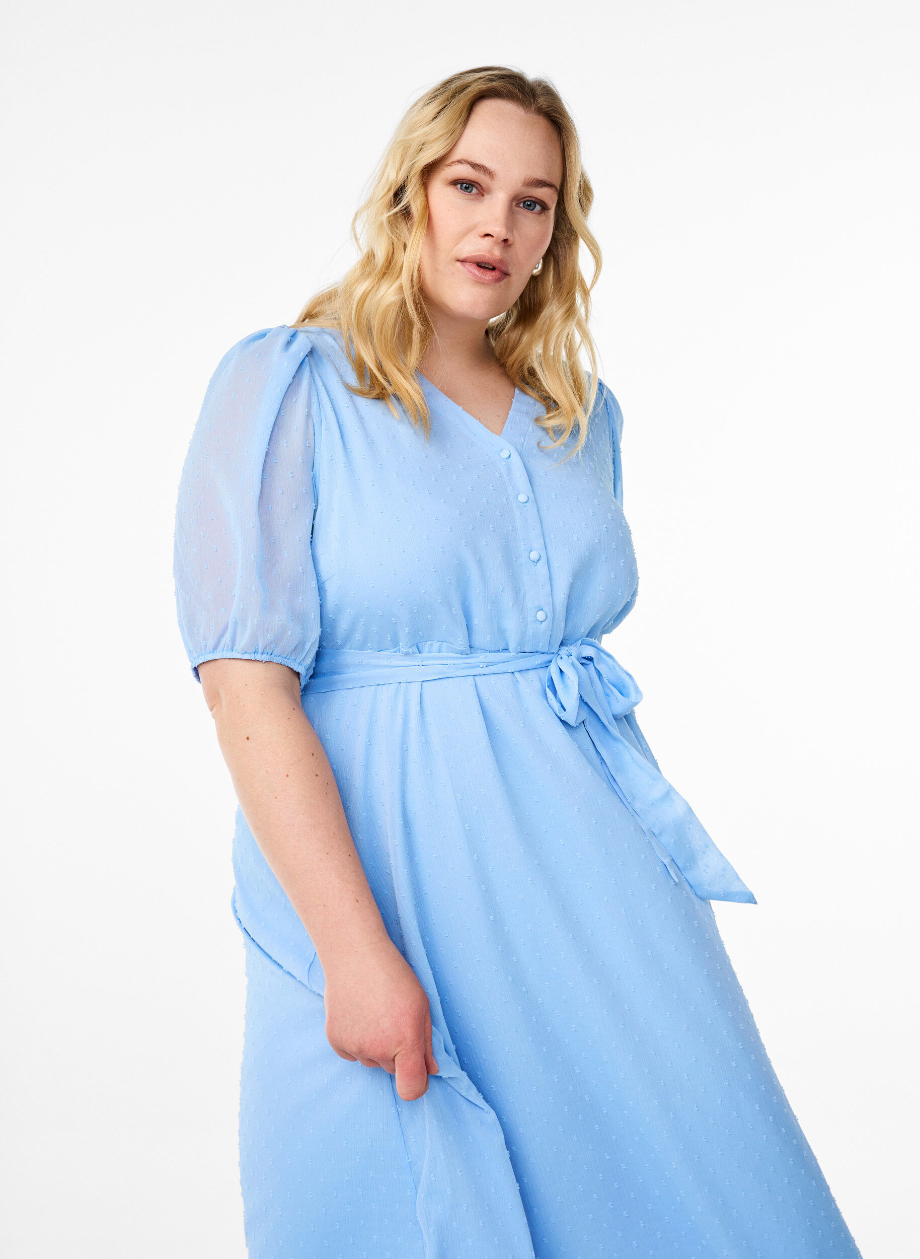 Zizzi Robe midi &agrave; encolure en V avec attaches &agrave; nouer, Bleu Clair, Image image number 0