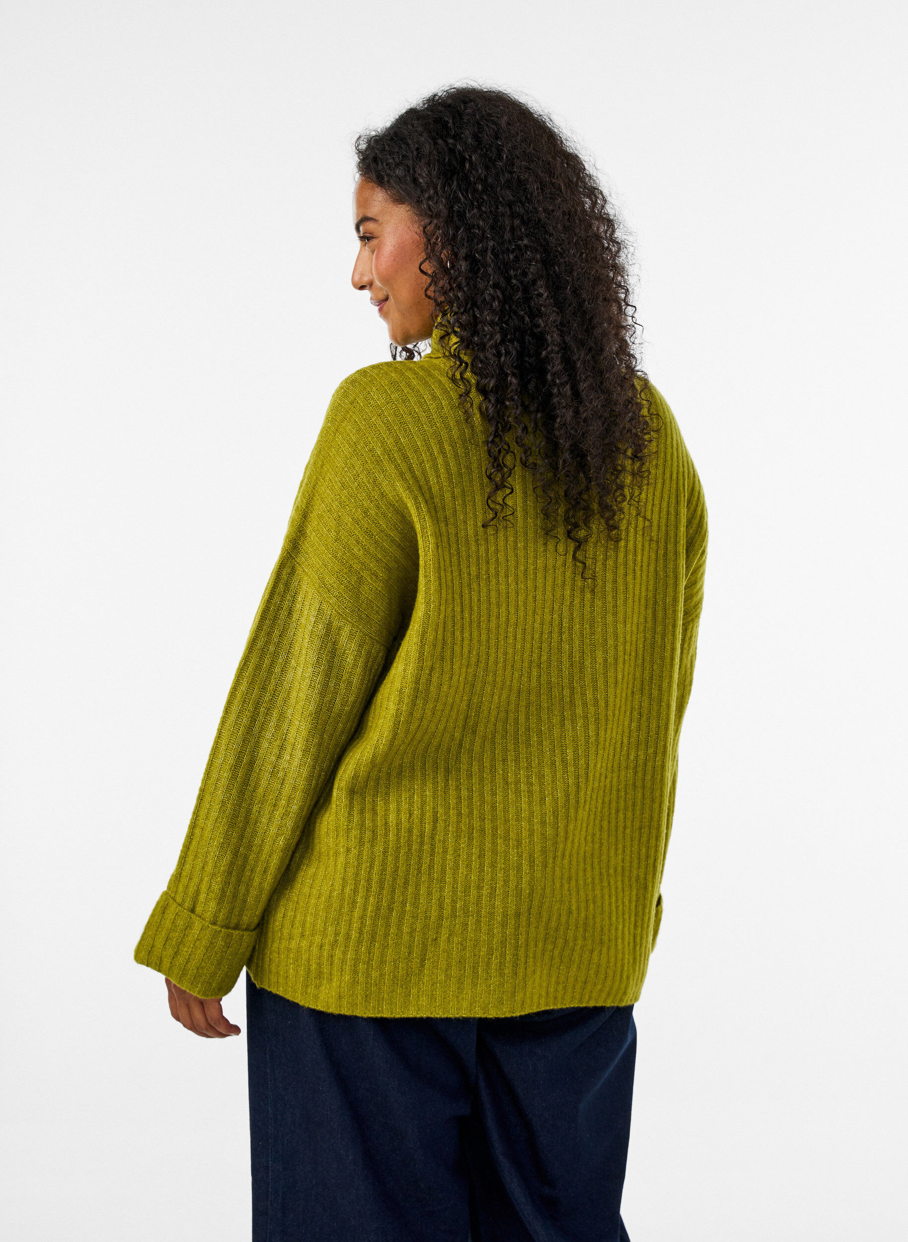 ZizziTop en maille avec col roul&eacute;, Vert clair, Model image number 2