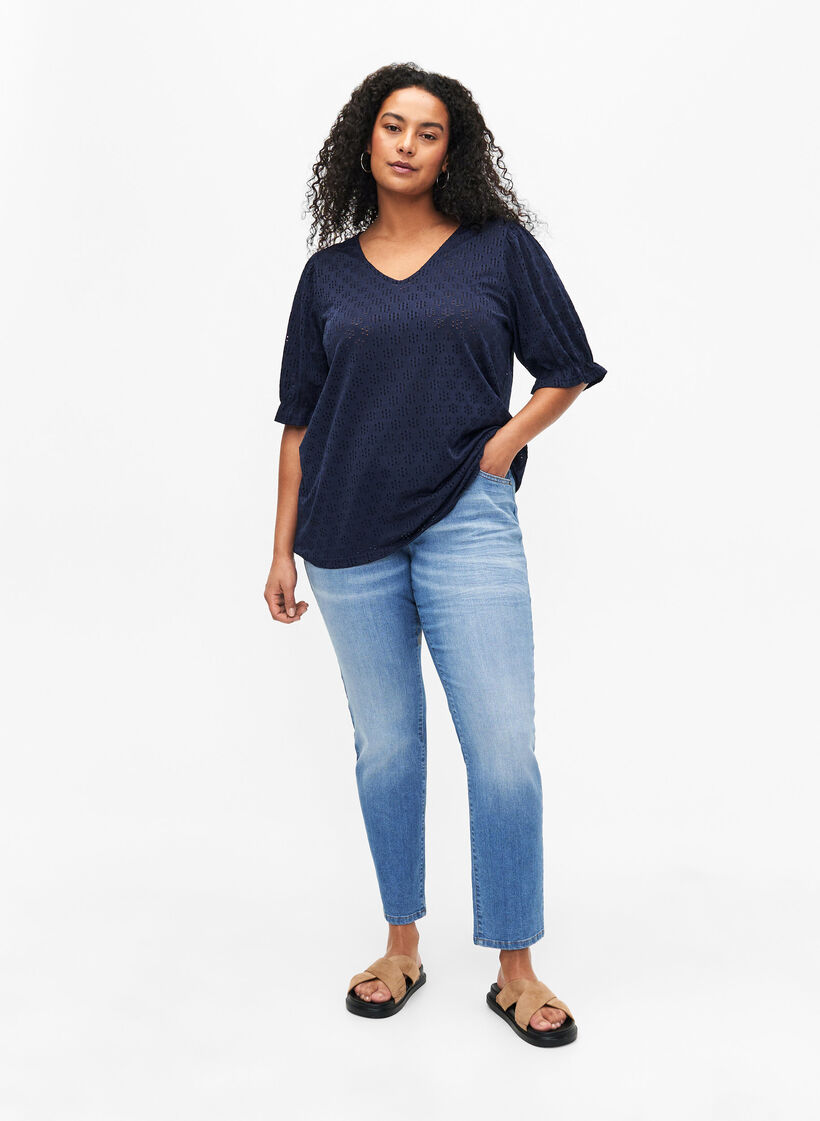 Chemisier à col en V avec motif à trous, Navy Blazer, Model image number 2