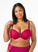 Soutien-gorge moulé à motif brodé, Rouge, Model image number 0