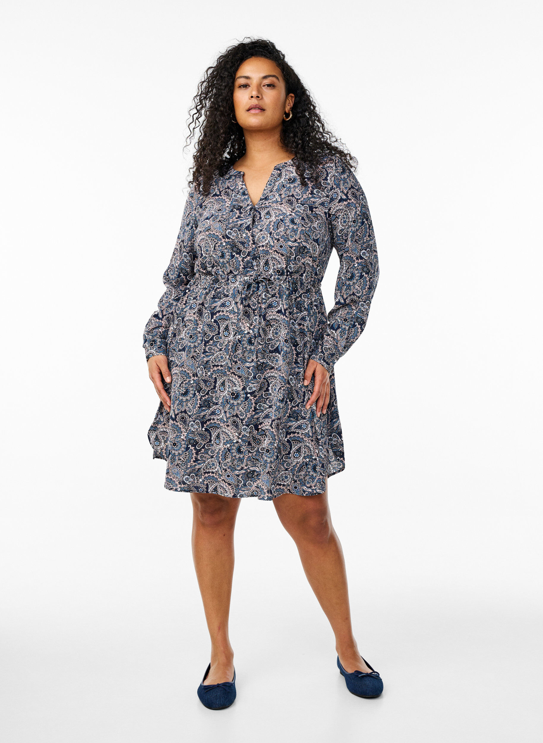 Zizzi Robe mi-longue avec ceinture &agrave; nouer, Beige, Model image number 1