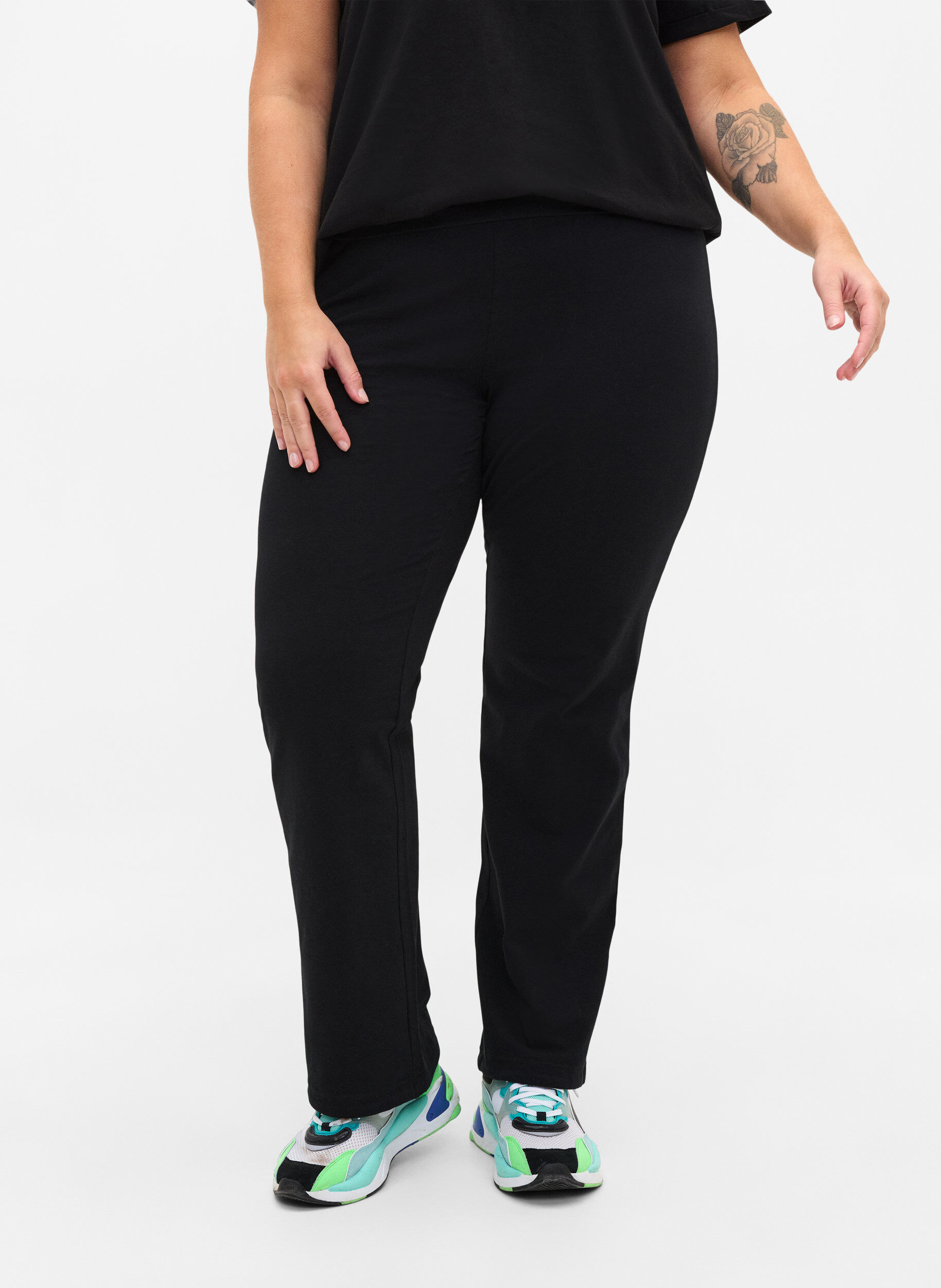Zizzi Pantalon de sport en coton, Noir, Model image number 4