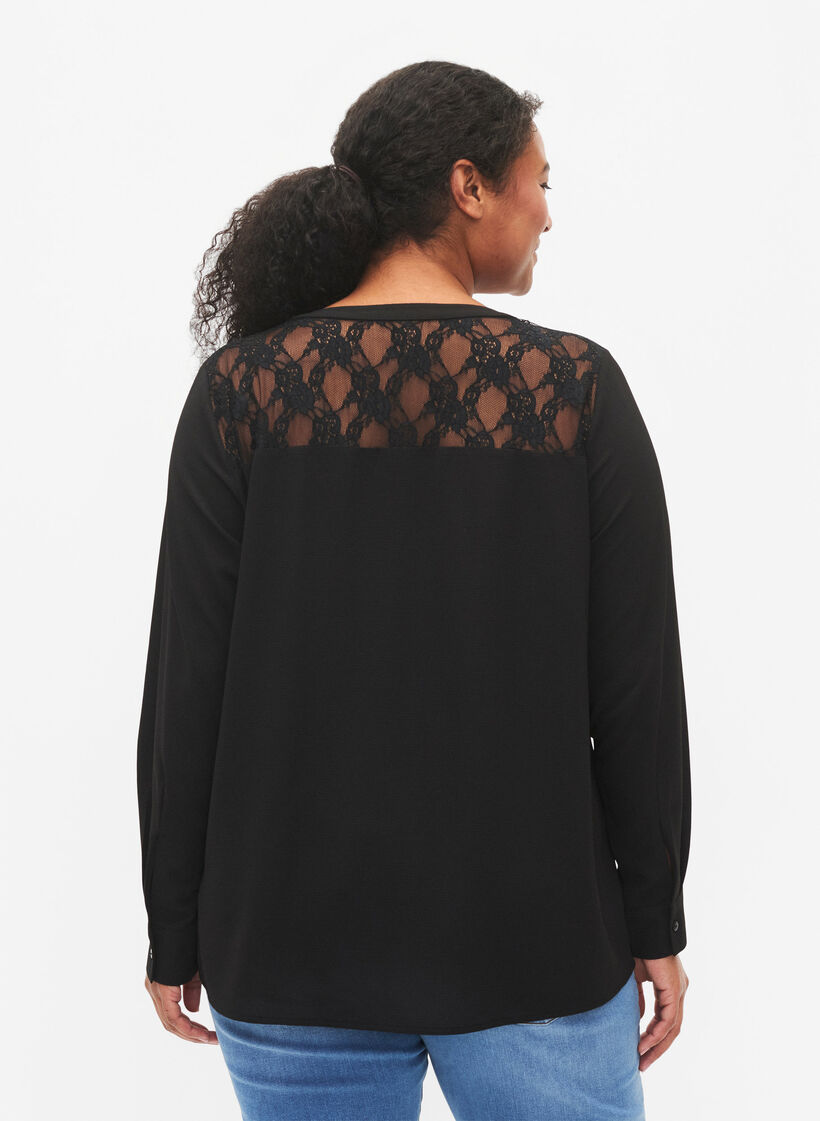 Blouse &agrave; manches longues avec d&eacute;tails en dentelle, Black, Model image number 1