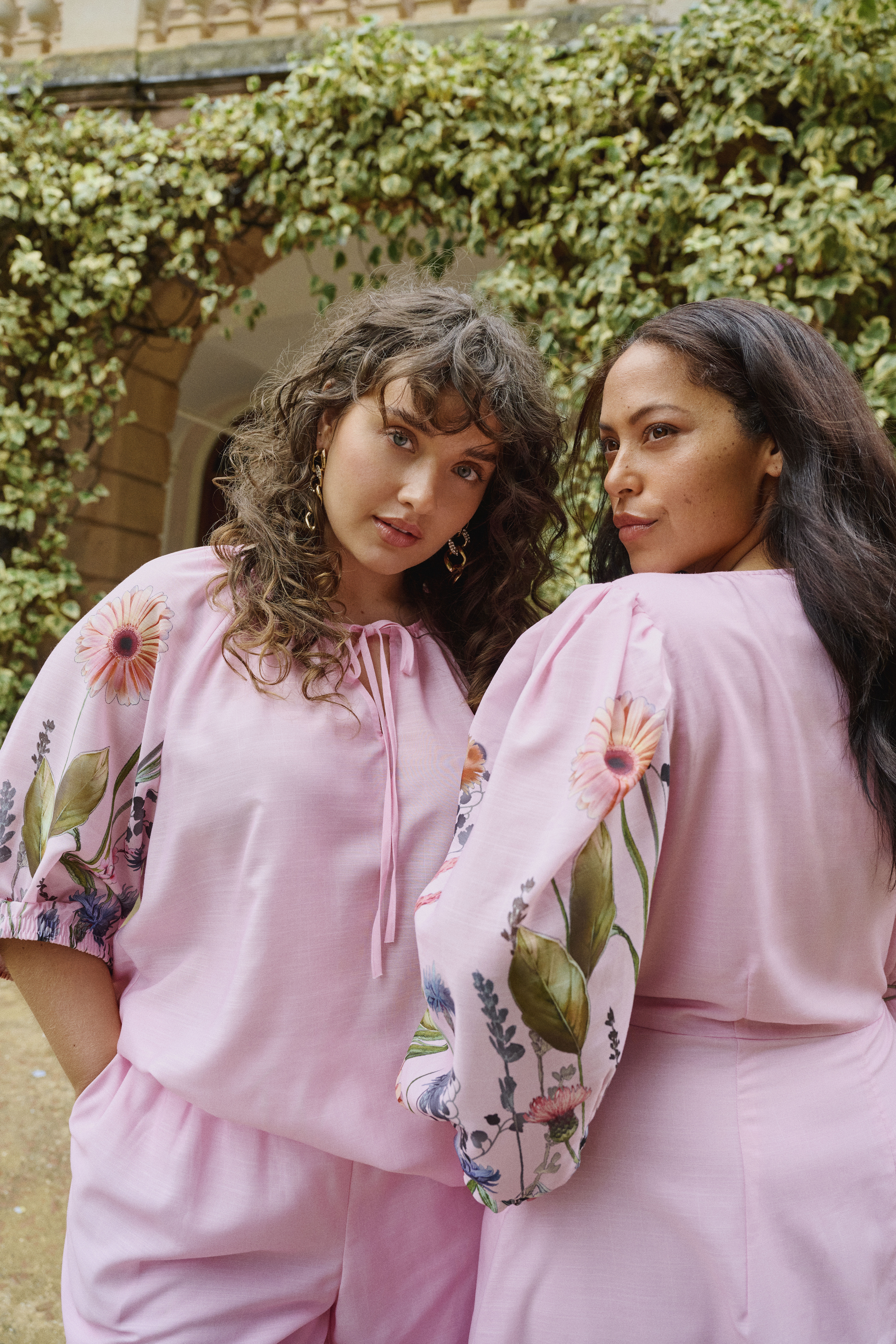 D&eacute;tails floraux, , Model