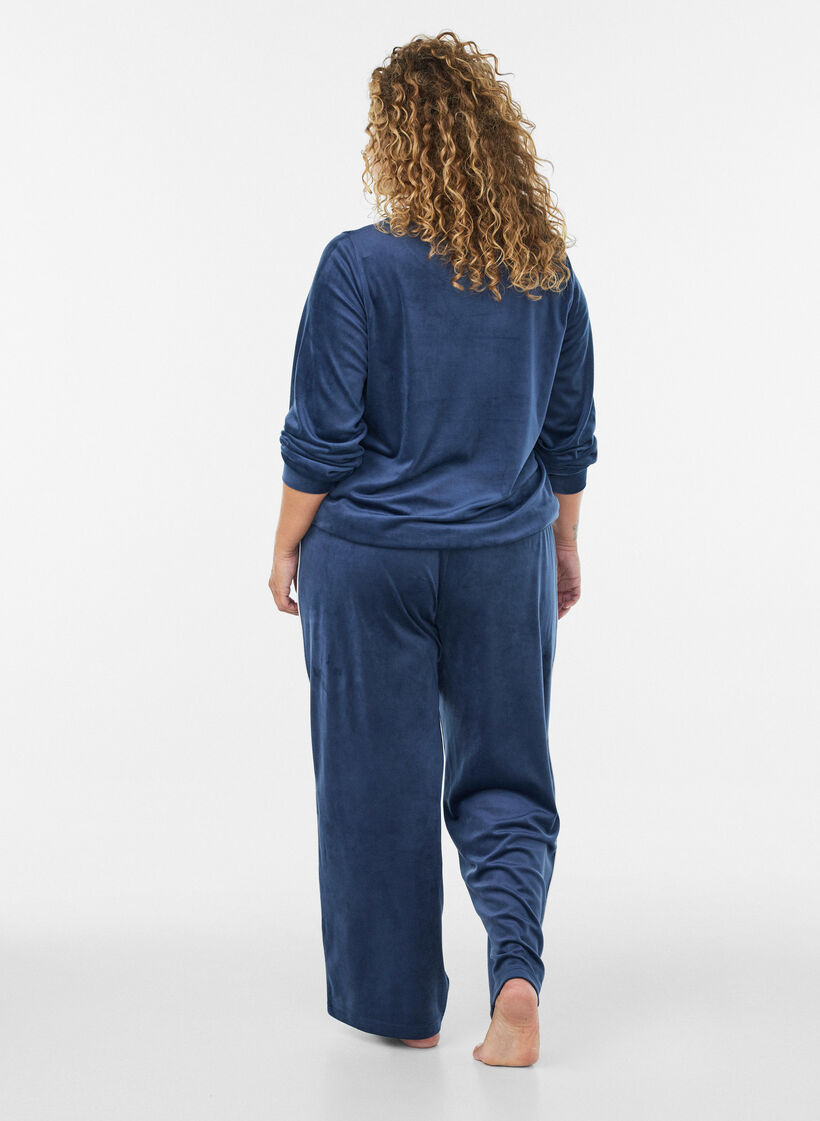 Blouse en velours avec texte brod&eacute;, Bleu, Model image number 2