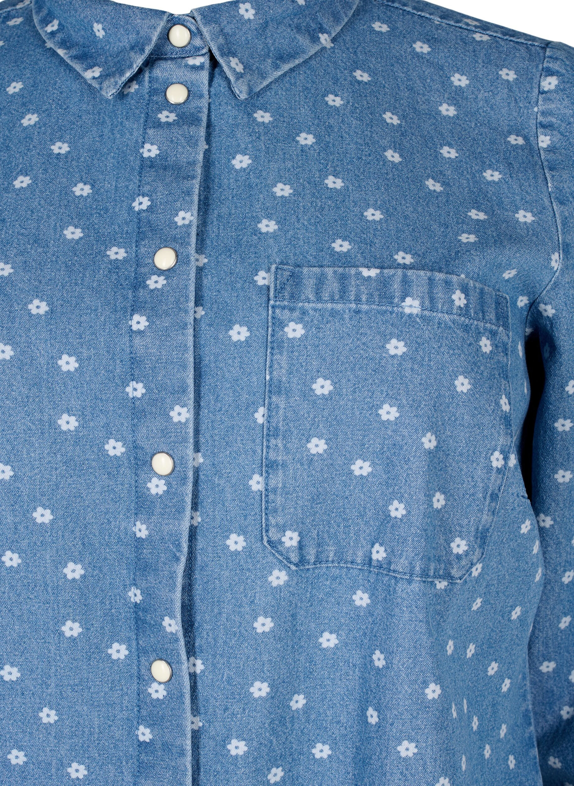 Zizzi Chemise en jean florale avec une poche de poitrine, Light Blue w.Flowers, Packshot image number 2