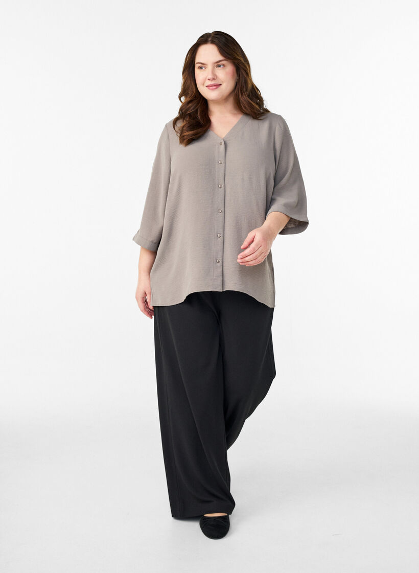 Chemisier &agrave; col V et manches 3/4, Beige, Model image number 1