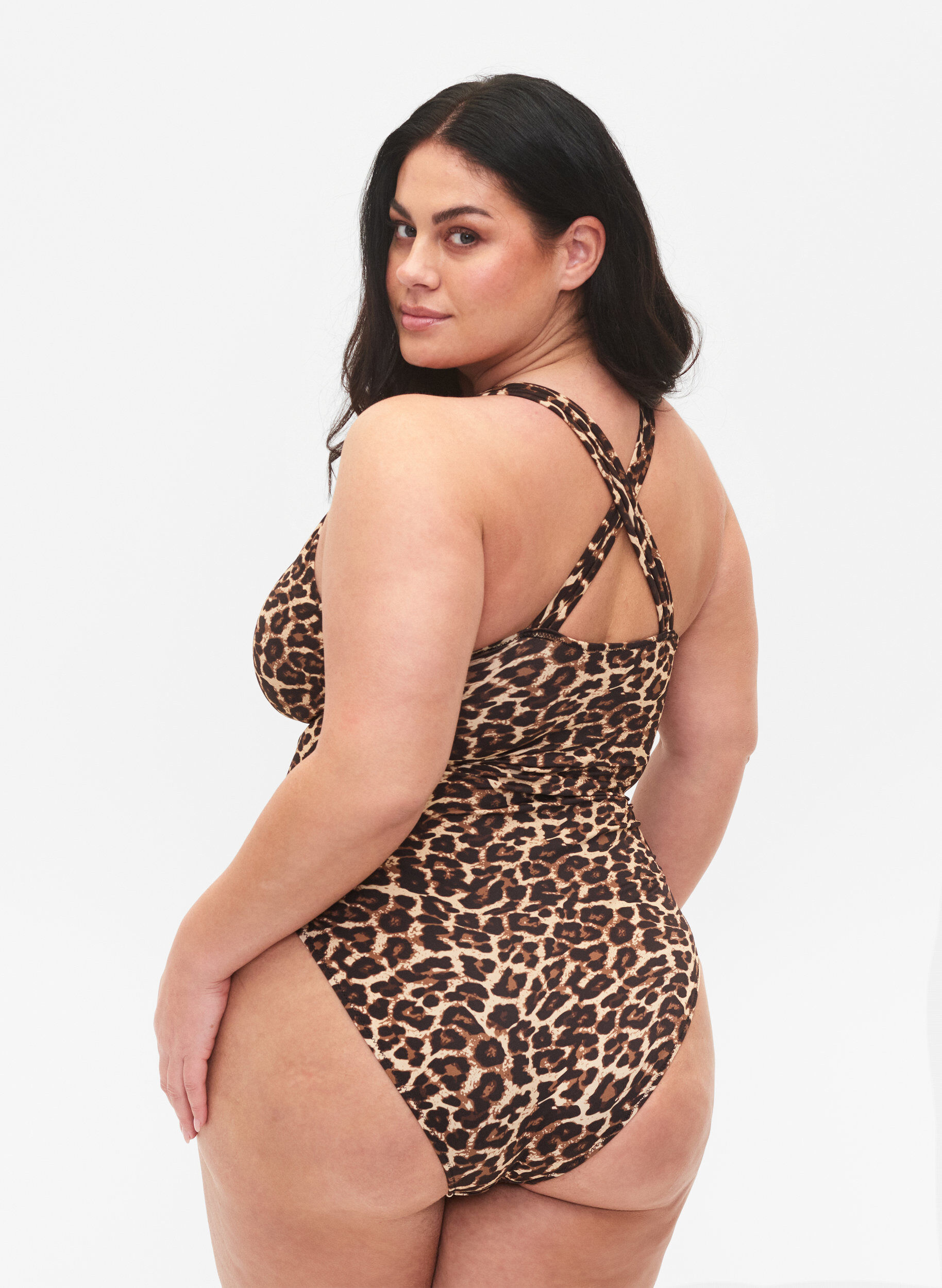 Zizzi Maillot de bain avec dos crois&eacute; et inserts amovibles, Leopard Print, Model image number 1