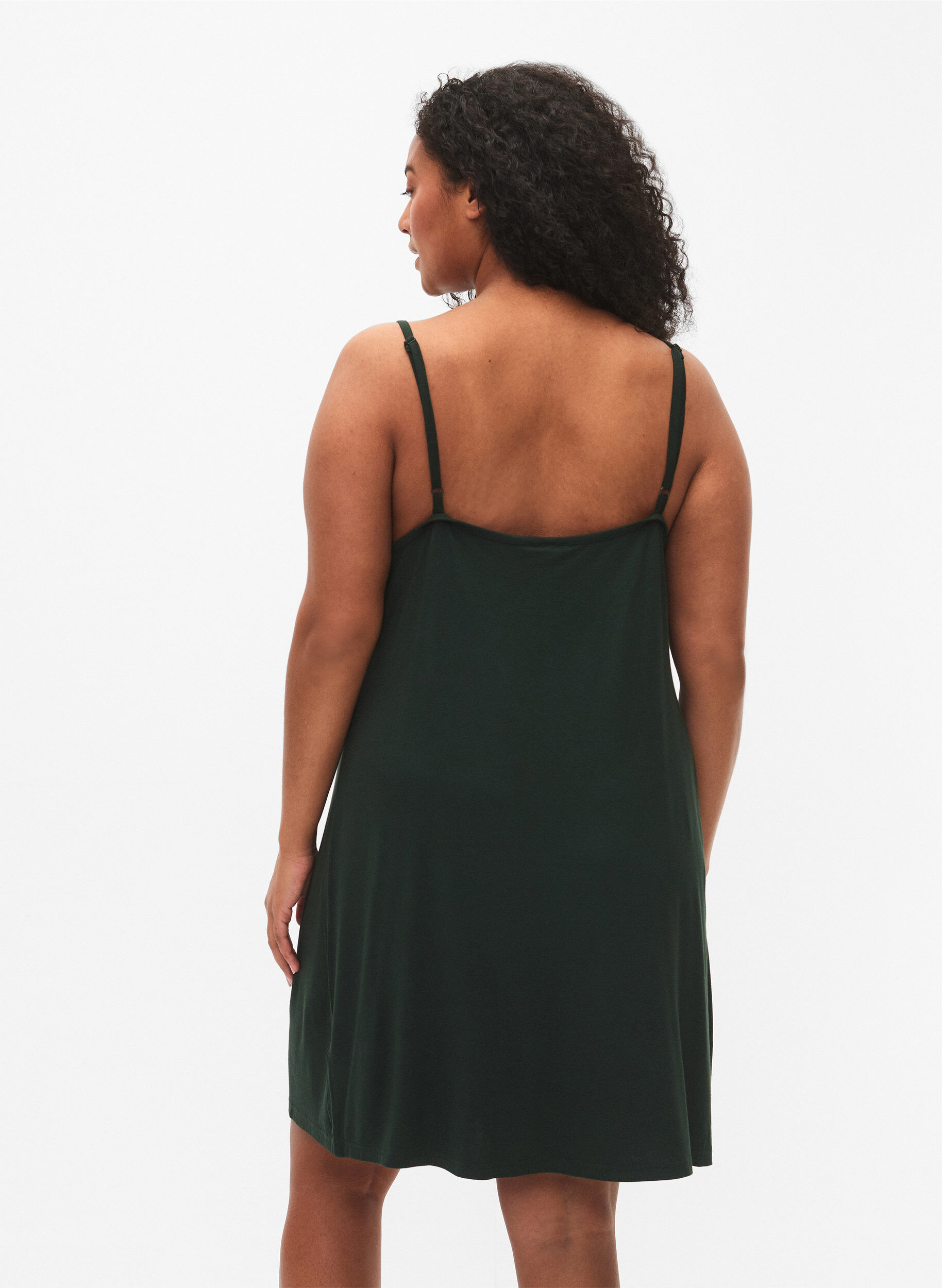 Zizzi Chemise de nuit avec bord dentelle en viscose, Vert fonc&eacute;, Model image number 2