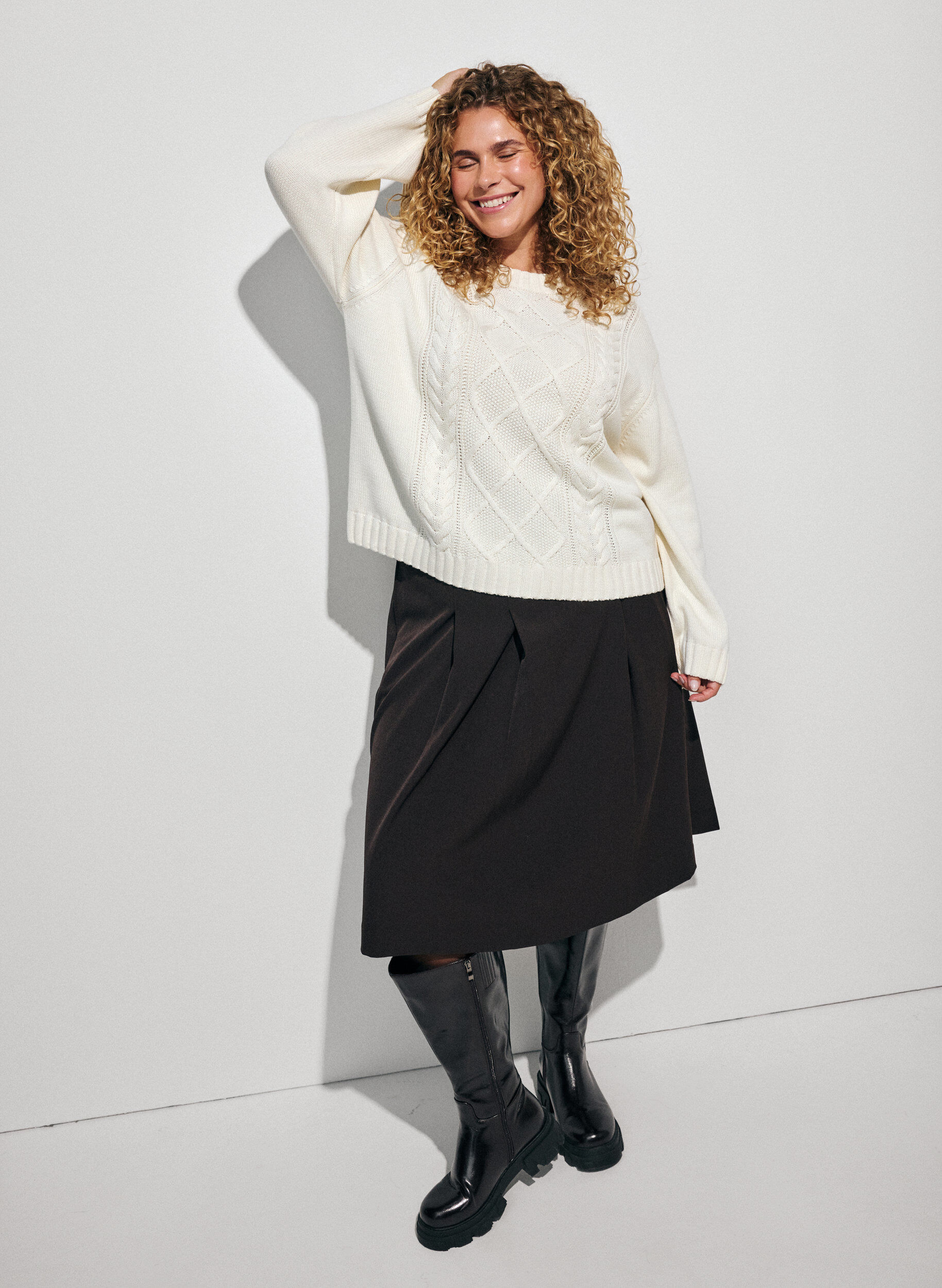 ZizziPull &agrave; torsades, Vanille, Model image number 1