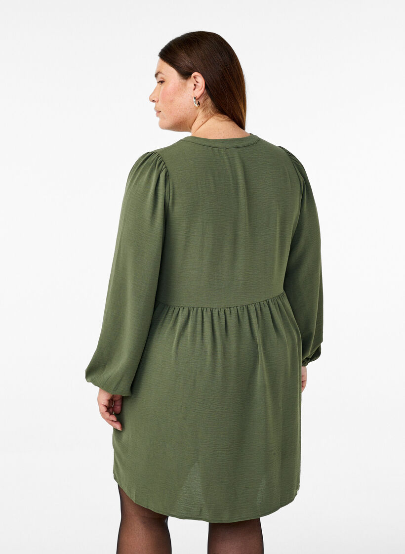 FLASH - Robe courte avec des plis et des manches longues, Vert, Model image number 1