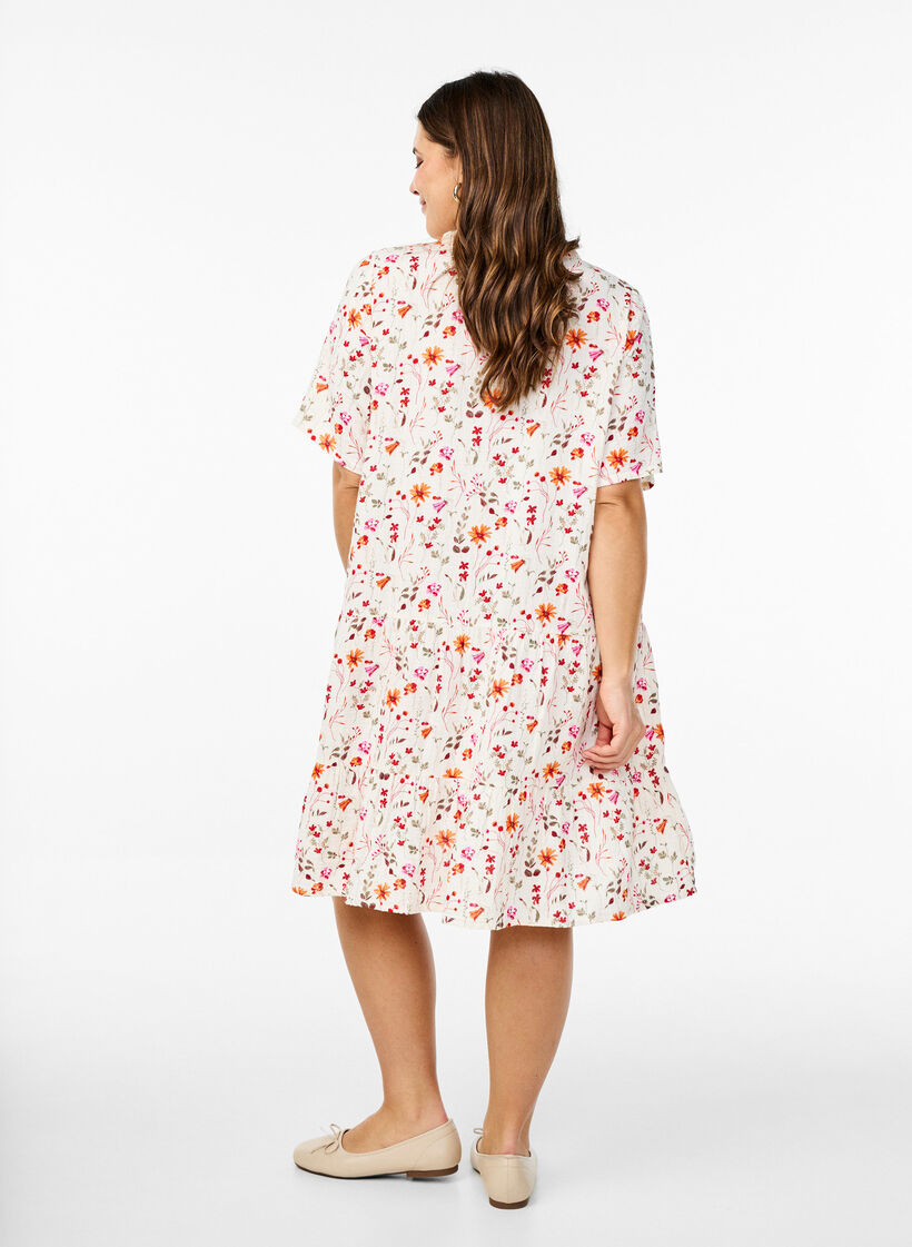 Robe courte en mousseline de coton avec des fleurs, Blanc, Model image number 2