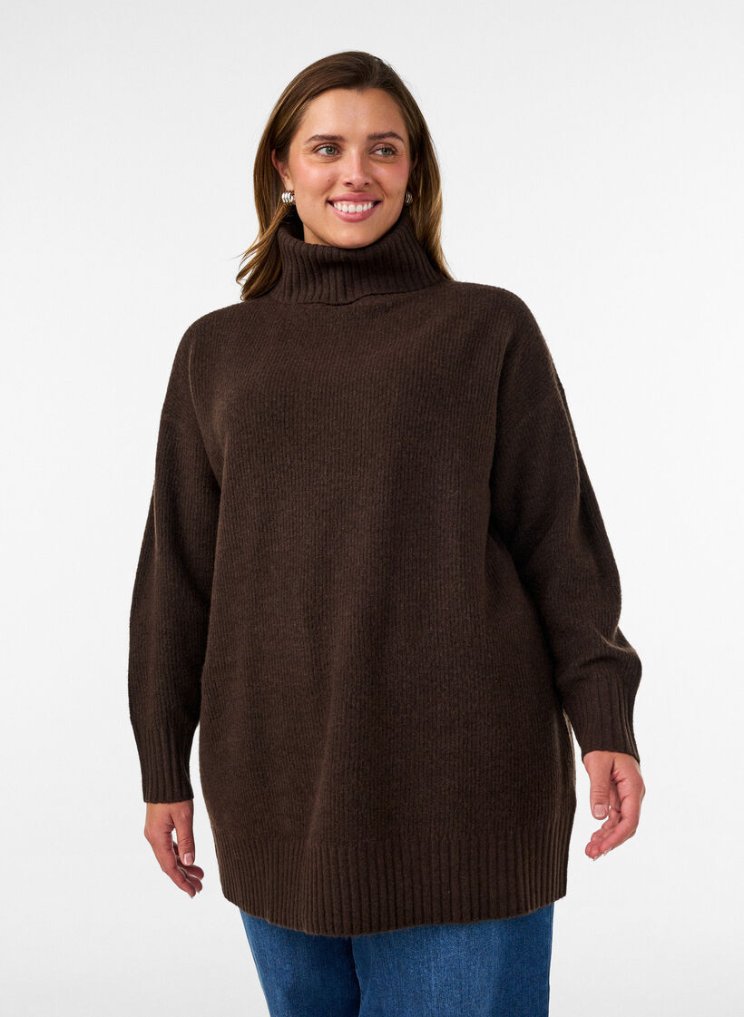 Pull en maille l&acirc;che avec col roul&eacute;, Marron, Model image number 0