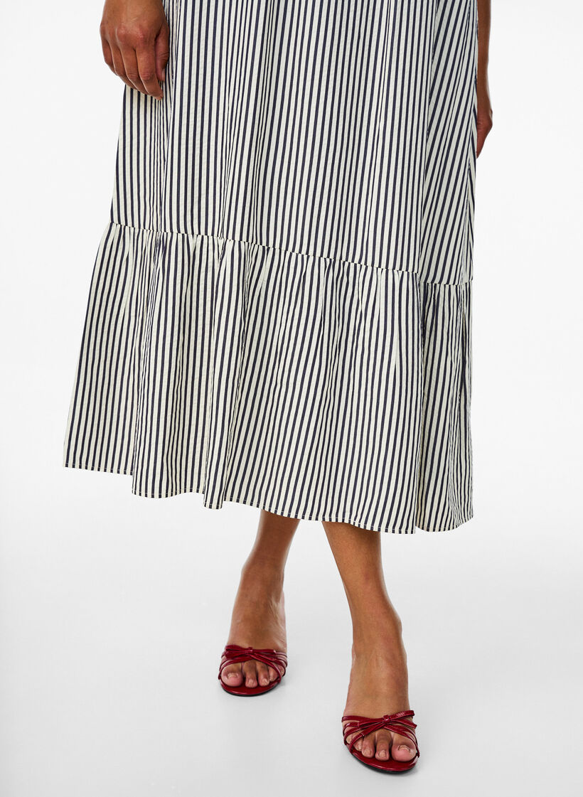 Robe d'&eacute;t&eacute; &agrave; rayures et &agrave; forme en A, Noir, Model image number 2