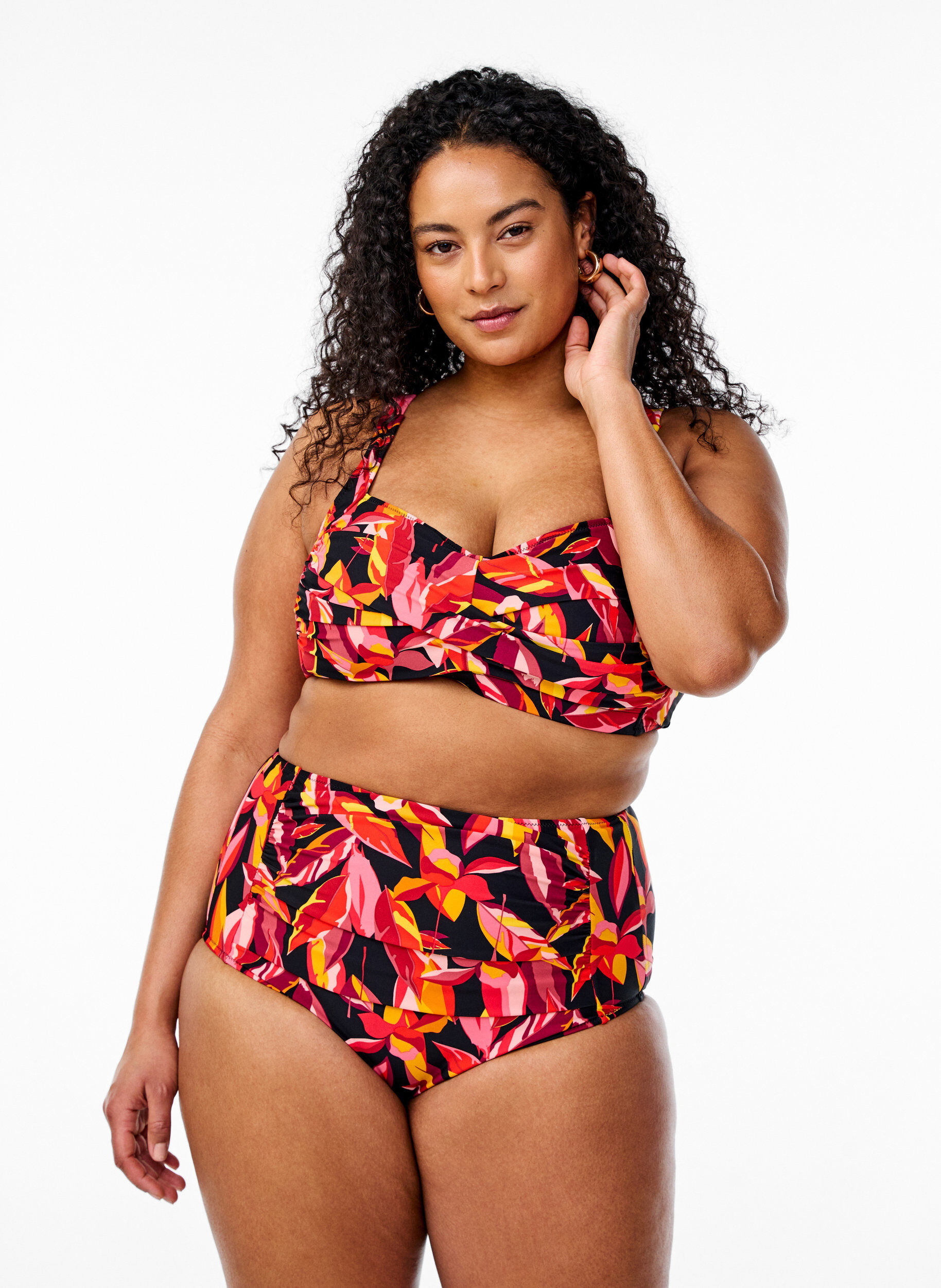 Bas de bikinis taille haute avec imprim&eacute;, Rouge, Model