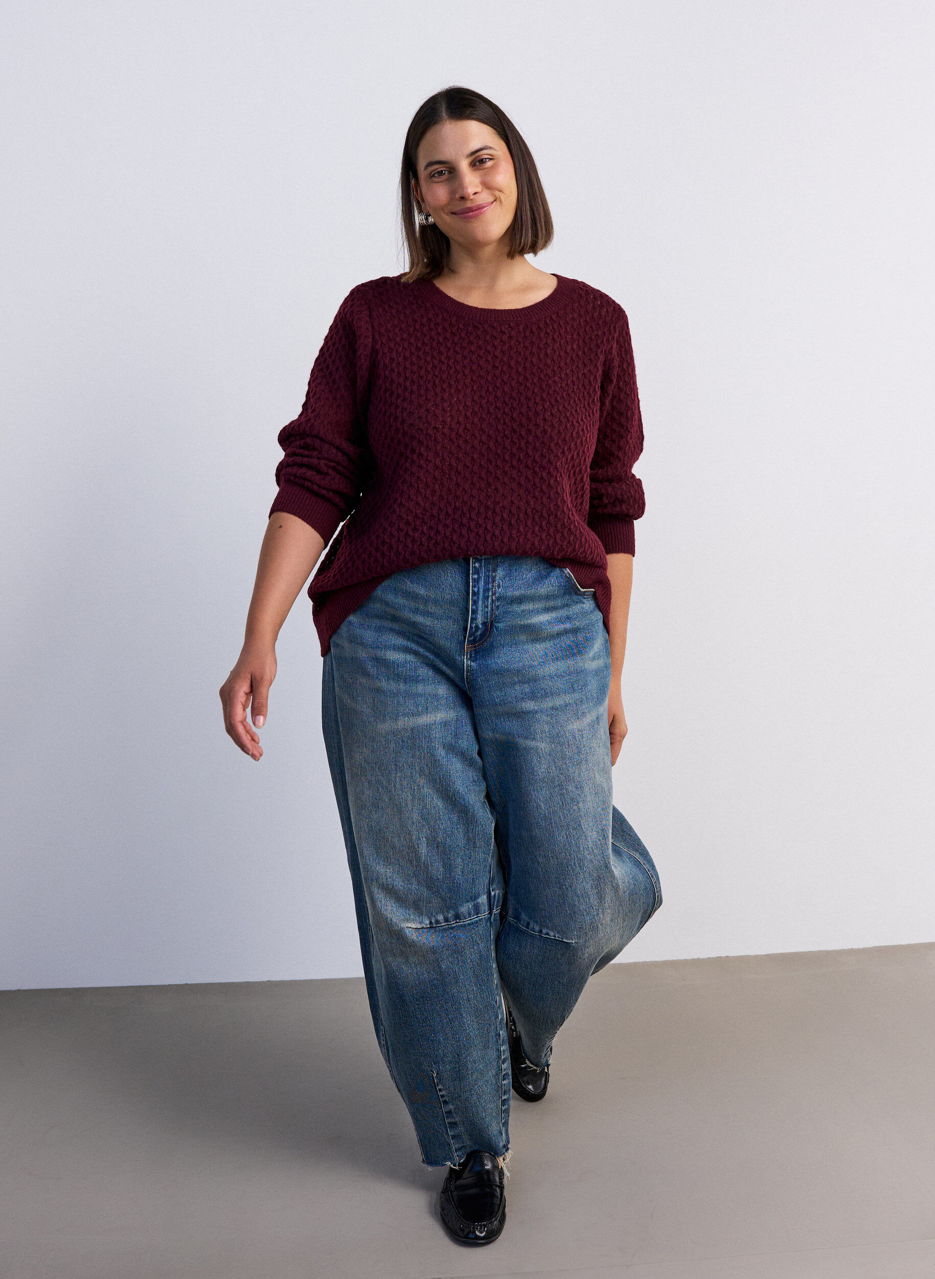 ZizziBlouse en maille avec motif ajour&eacute; textur&eacute;, Bordeaux, Model image number 1