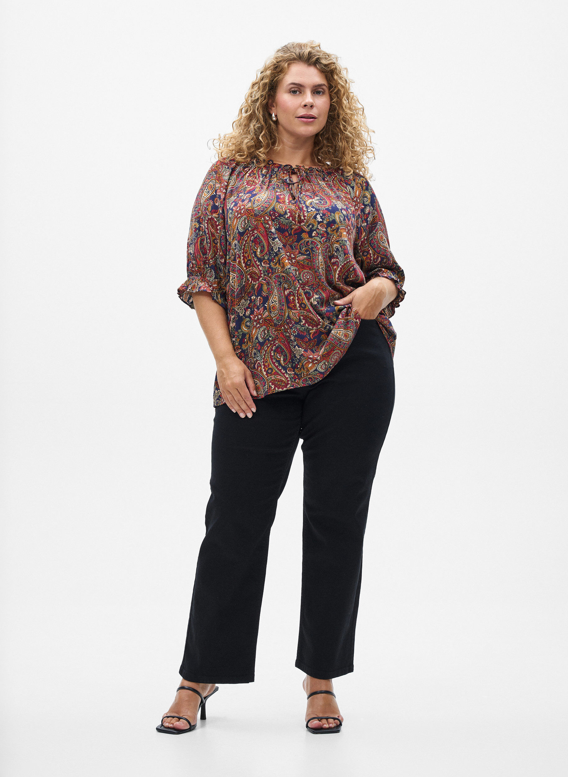 ZizziBlouse en viscose &agrave; imprim&eacute; paisley et manches coudes, Bleu, Model image number 1