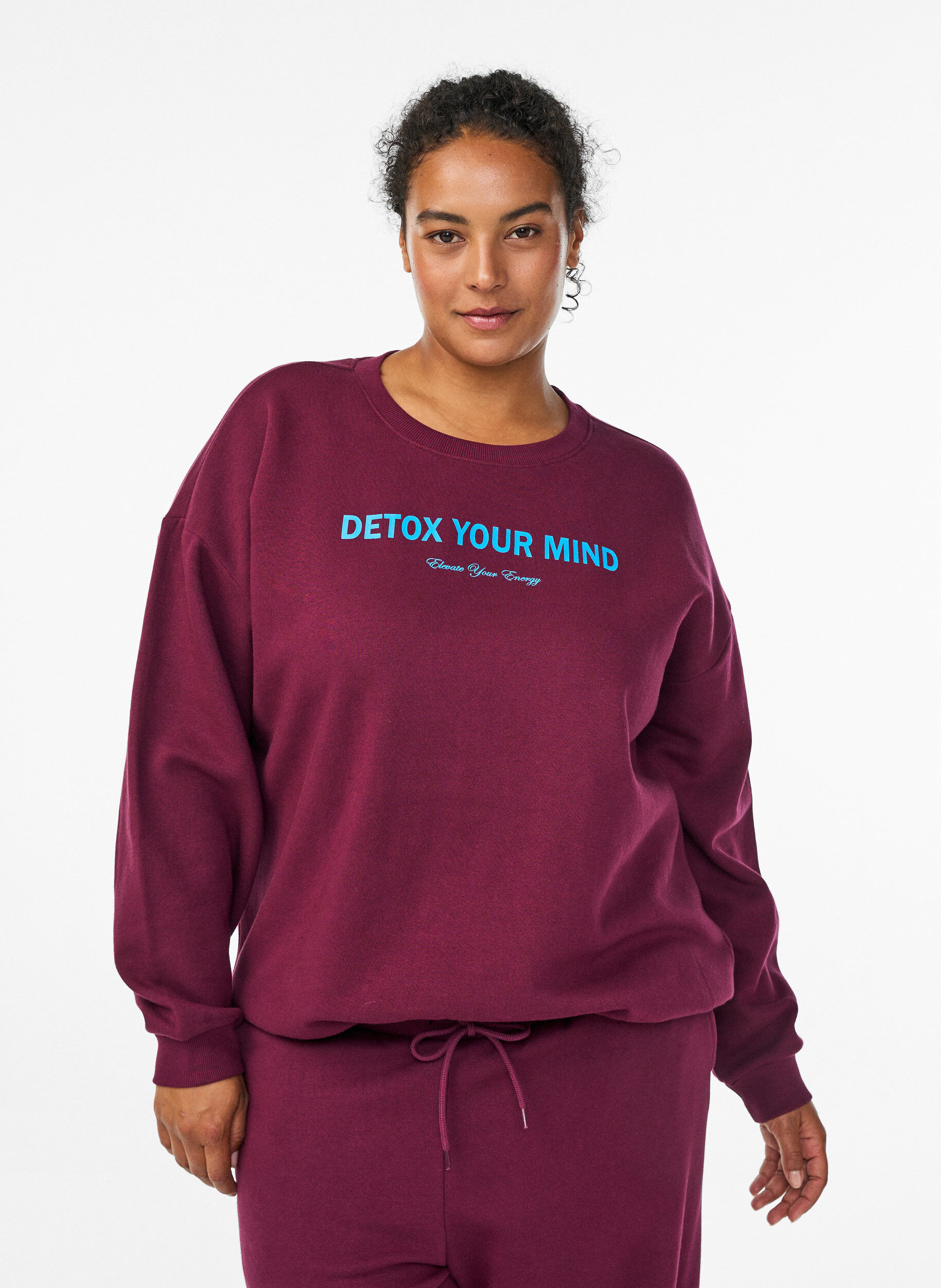 Sweat-shirt avec imprim&eacute; texte, Bordeaux fonc&eacute;, Model