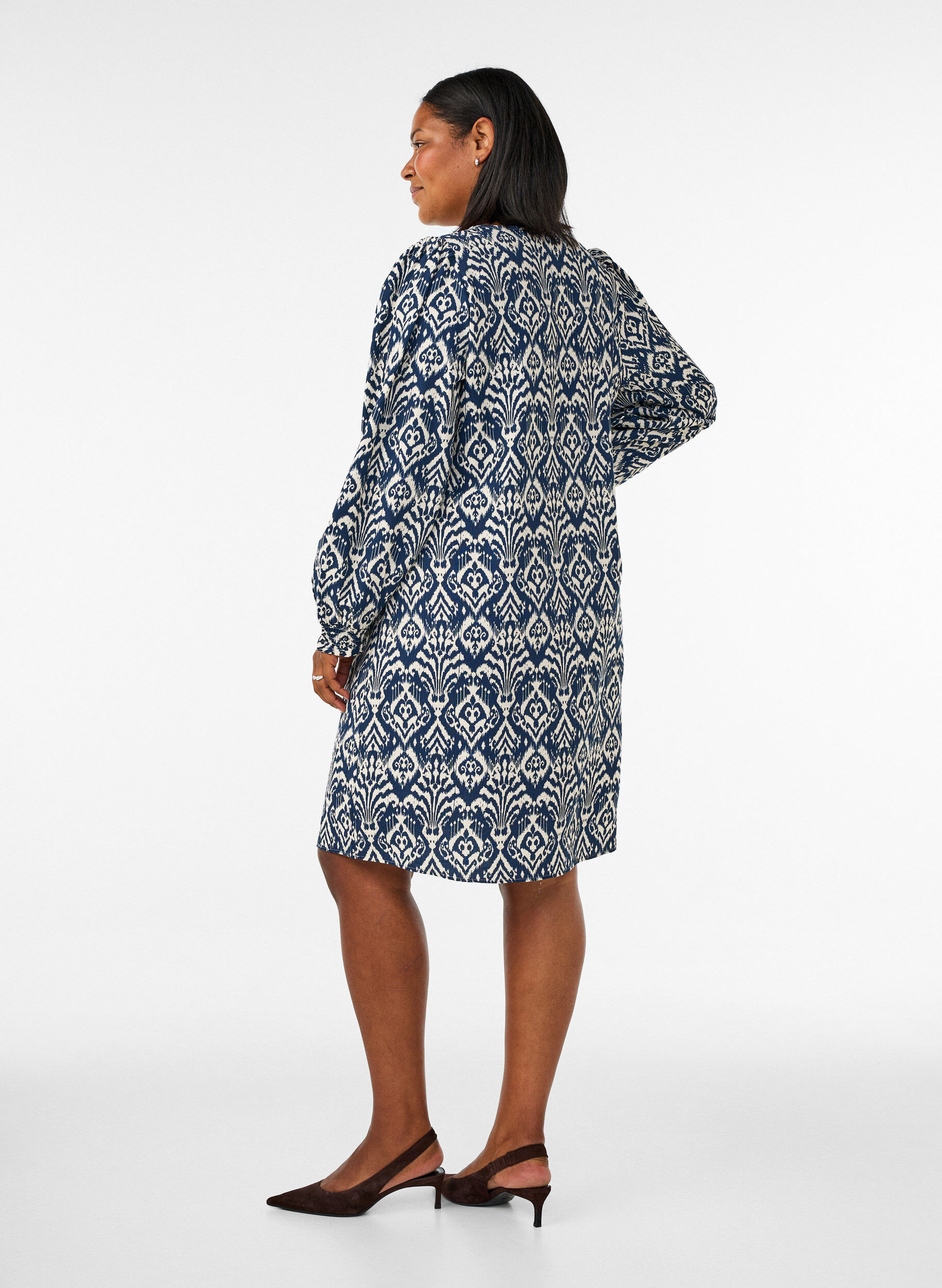 ZizziRobe imprim&eacute;e en viscose &agrave; manches longues, Bleu, Model image number 2