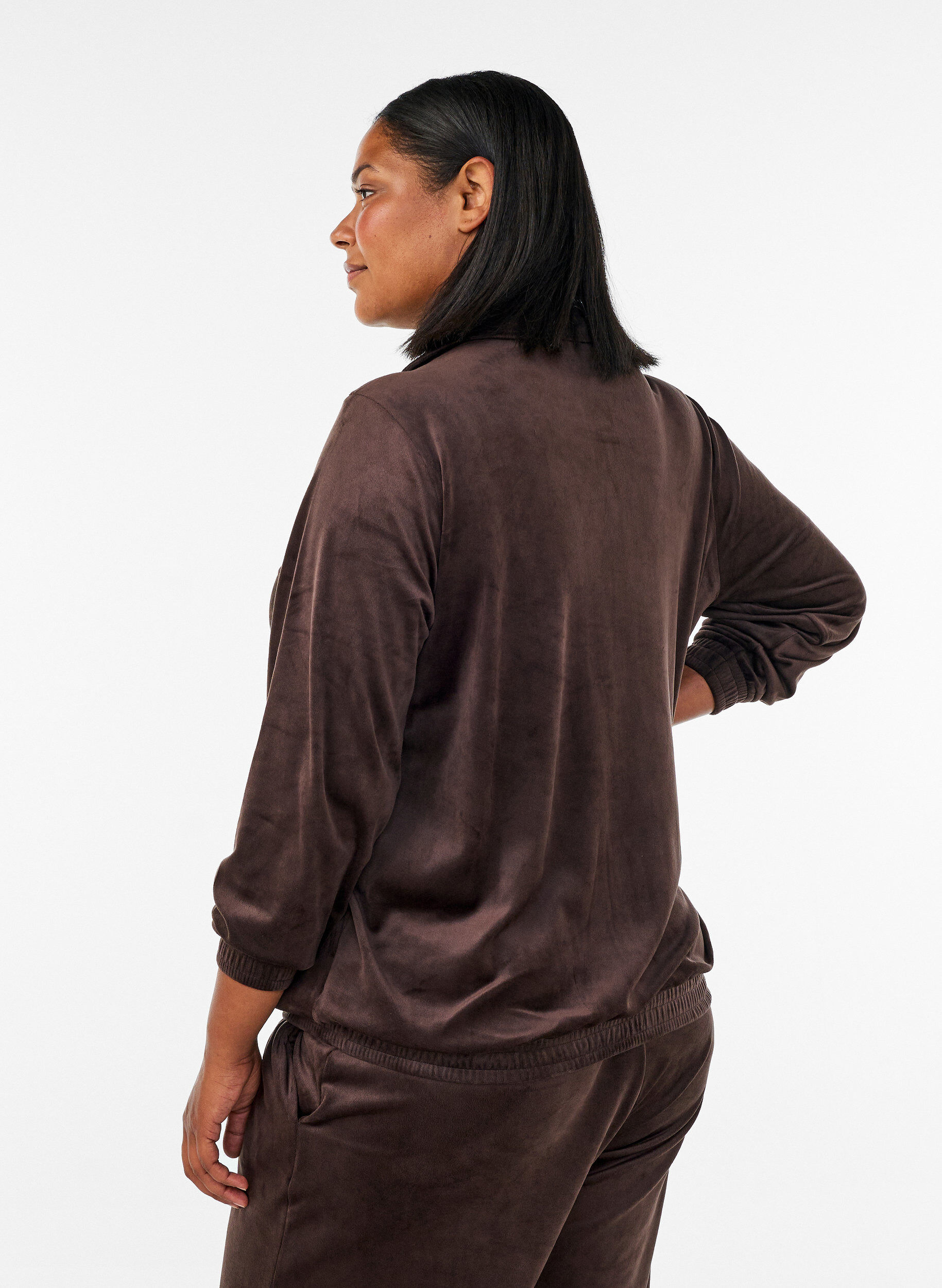 ZizziCardigan en velours doux avec fermeture zipp&eacute;e et col montant, Marron, Model image number 2
