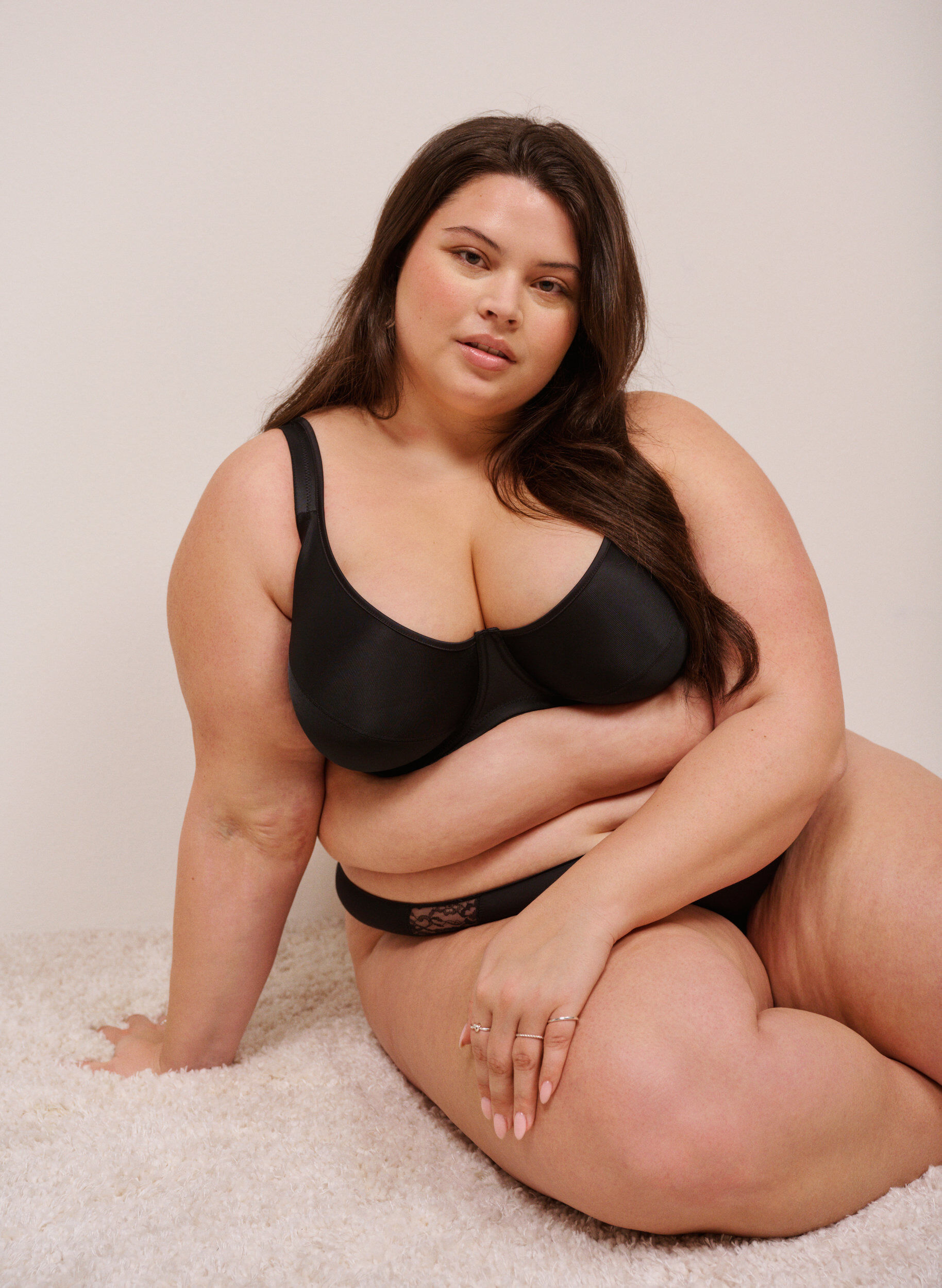 ZizziSoutien-gorge grand maintien avec bonnets moul&eacute;s, Noir, Image image number 0