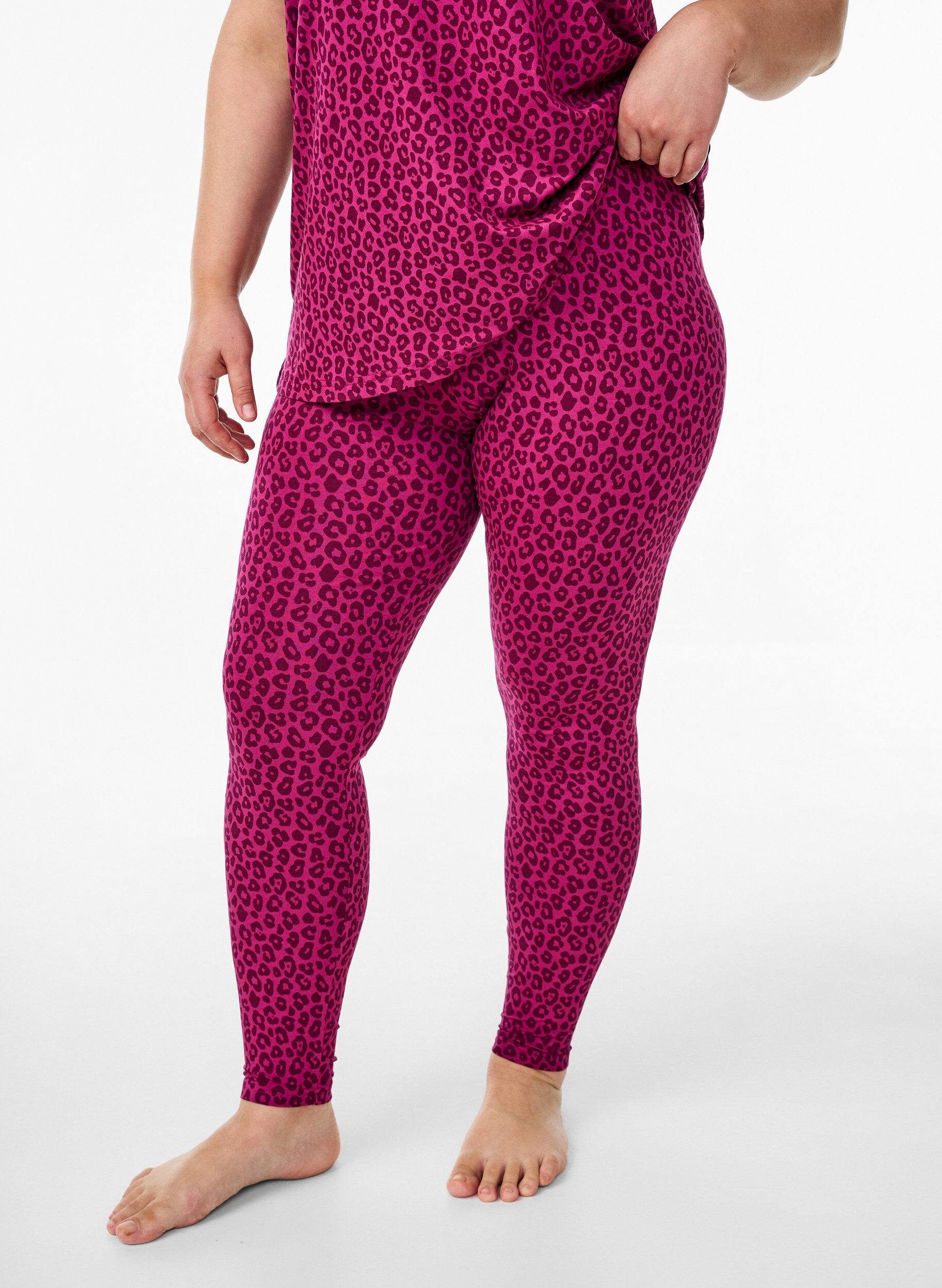 Zizzi Legging mi-mollet en viscose, Rose, Model image number 2